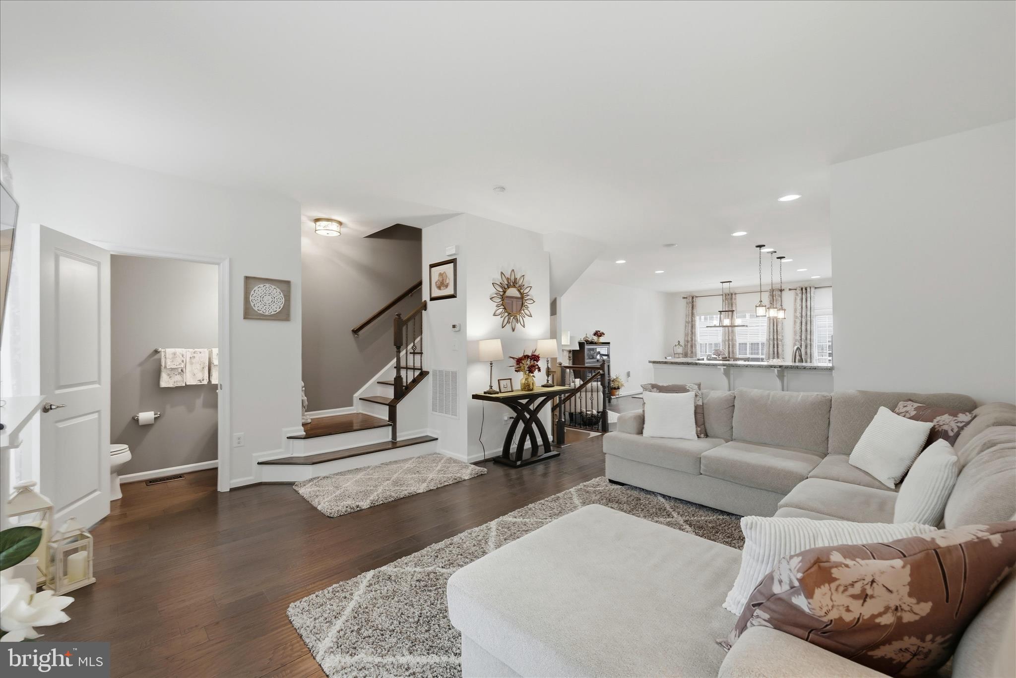 LAKE FREDERICK - Residential