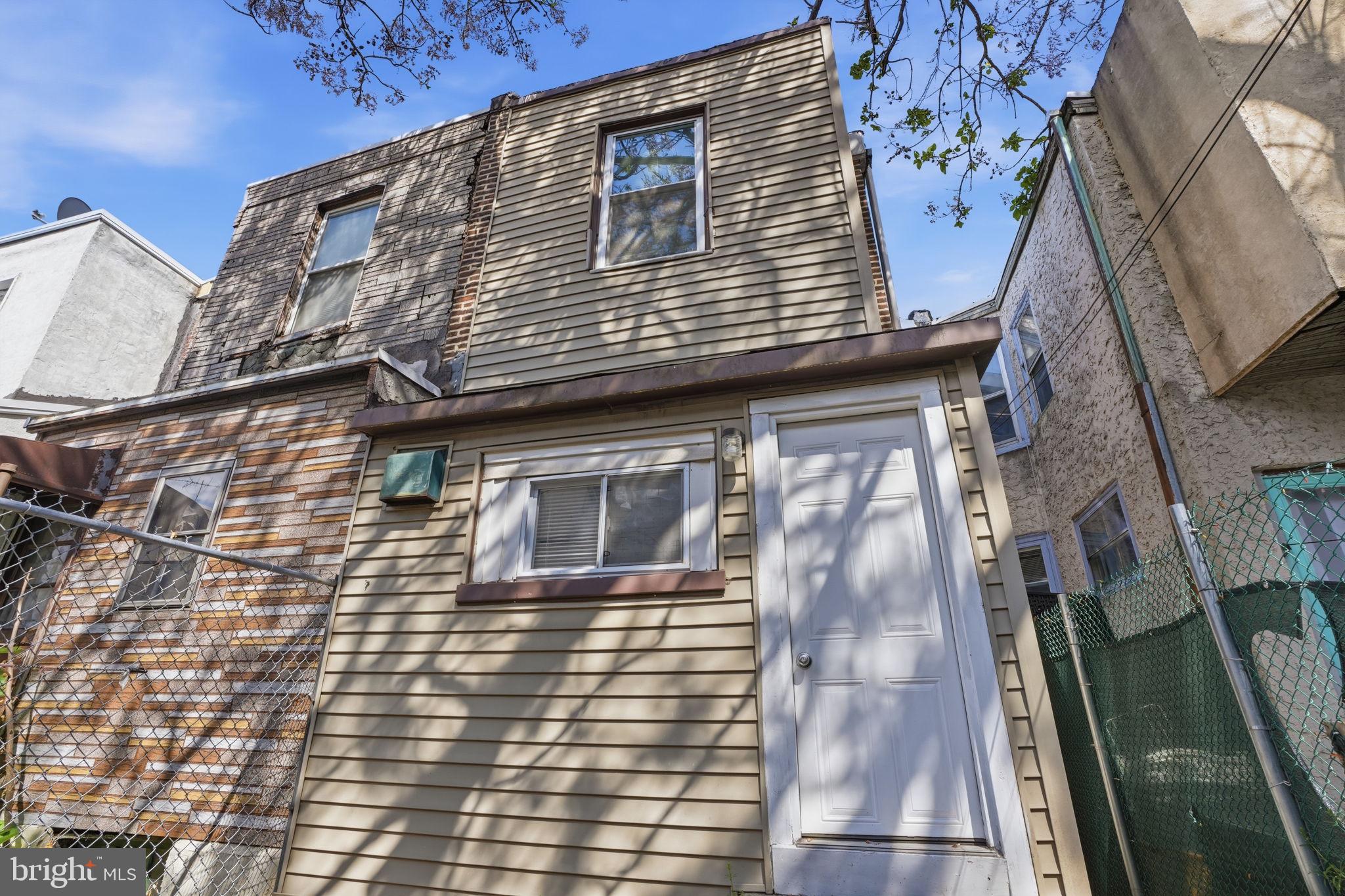 PORT RICHMOND - Residential