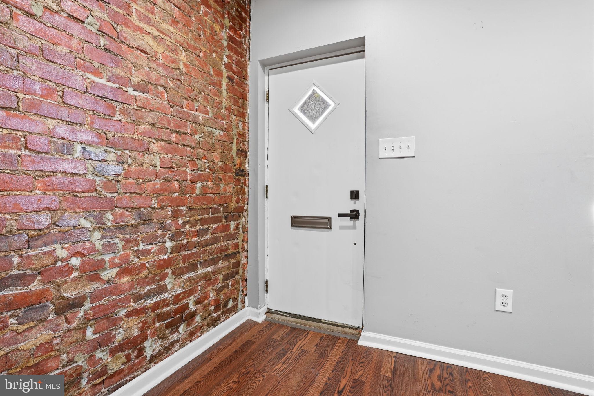 PORT RICHMOND - Residential