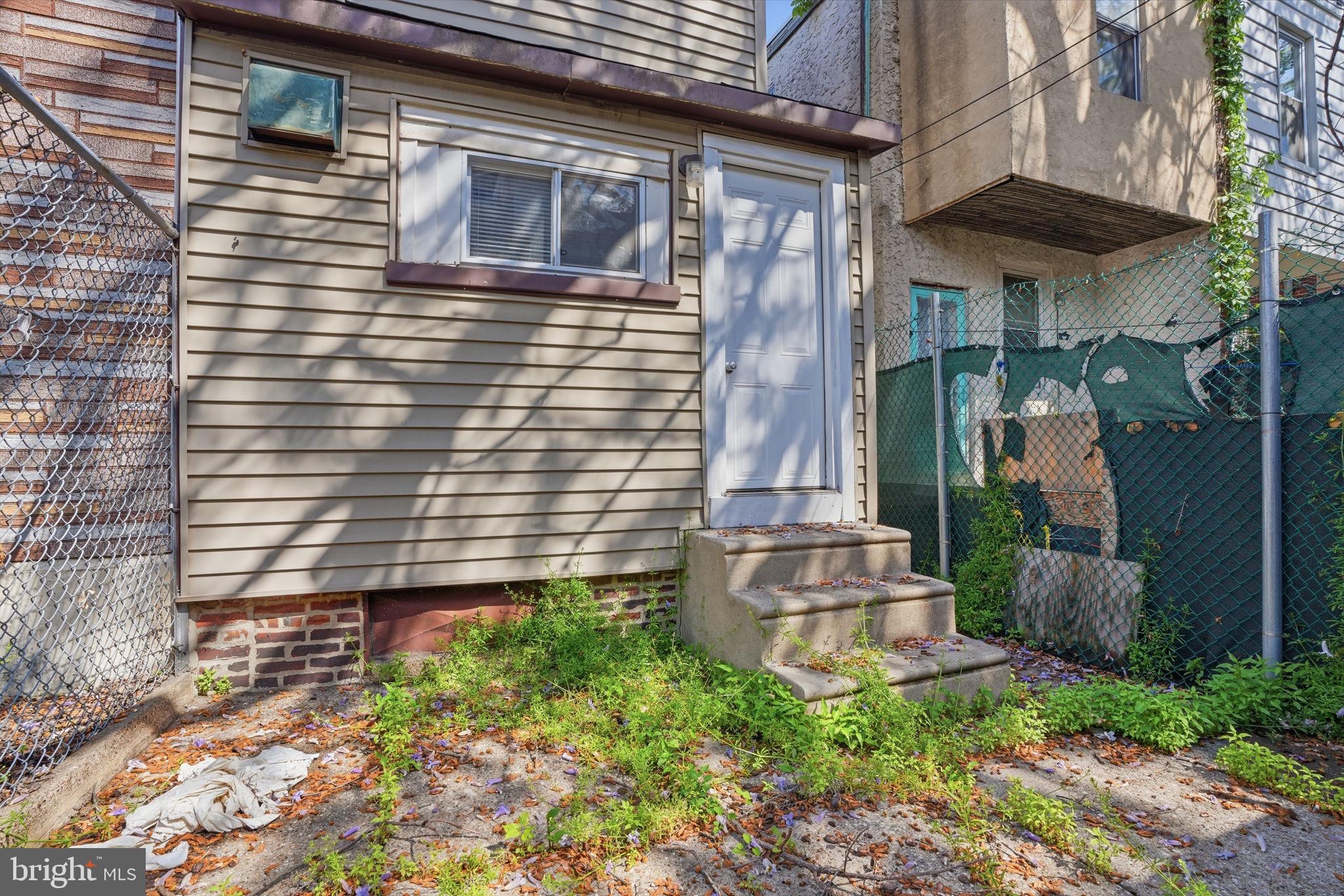 PORT RICHMOND - Residential