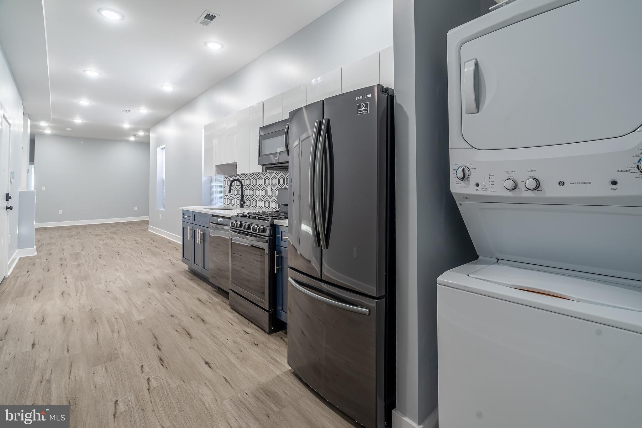 POWELTON VILLAGE - Residential Income