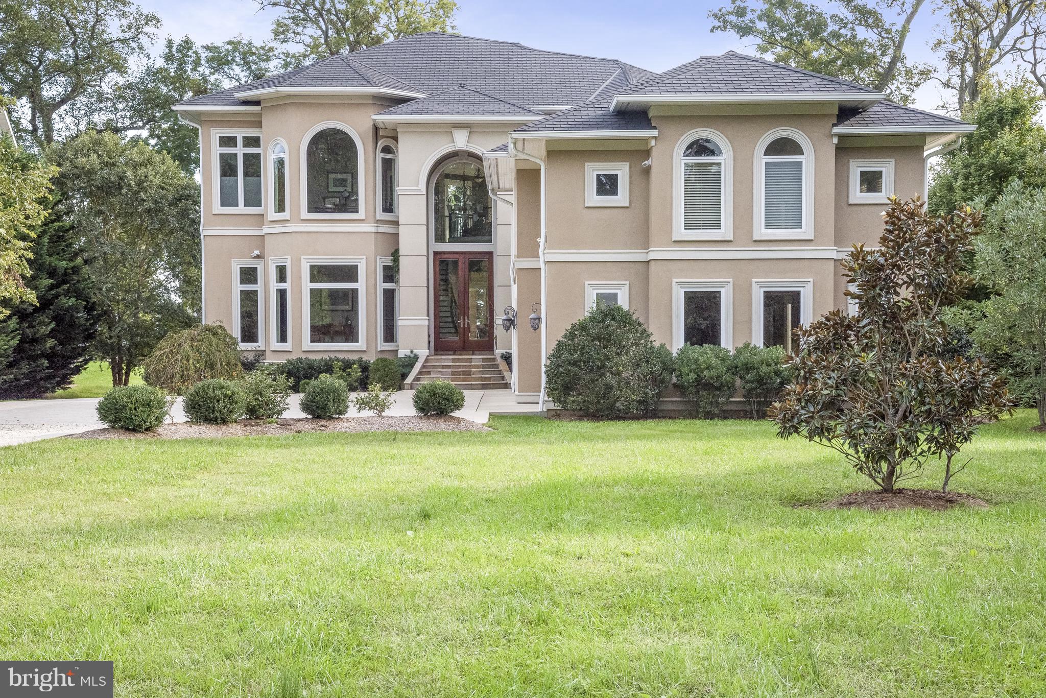 PLEASANT PLAINS - Residential