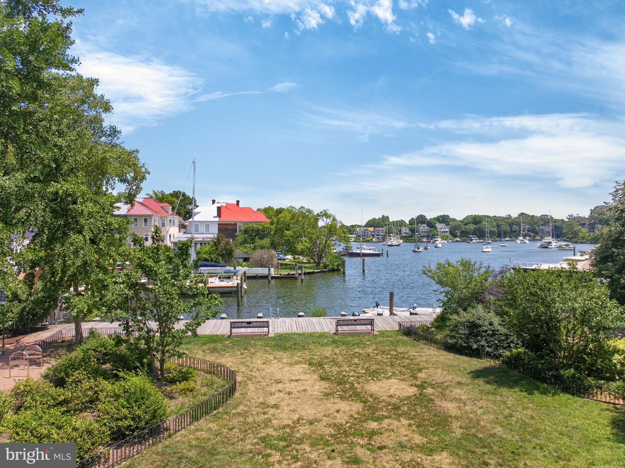 ACTONS LANDING CONDOS - Residential