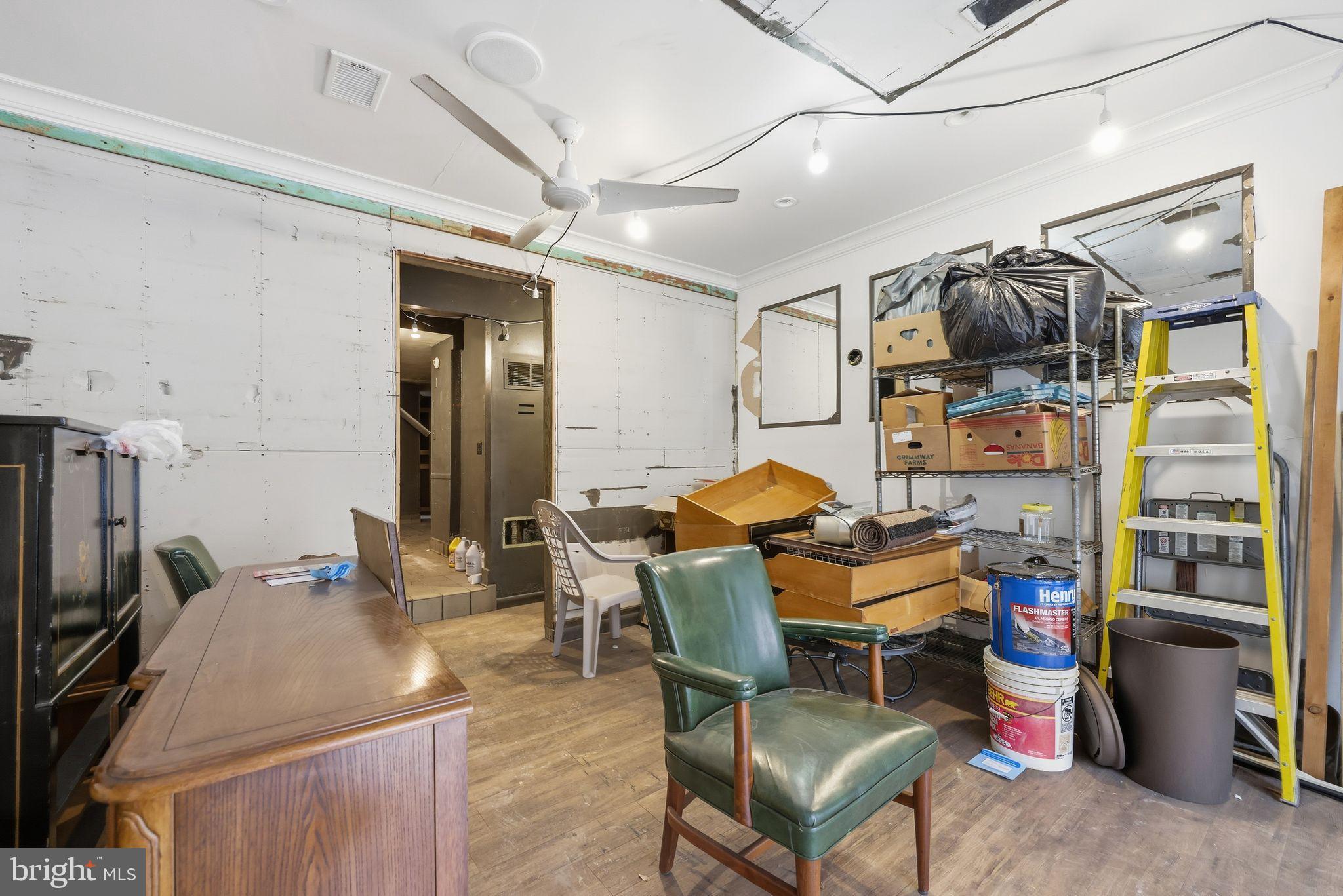 GRADUATE HOSPITAL - Residential Income
