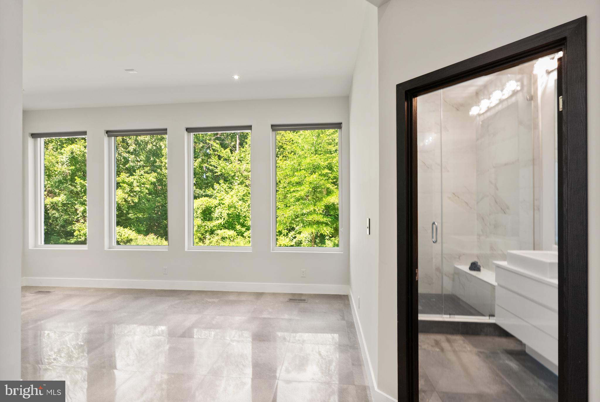 RESERVES AT PINECREST - Residential