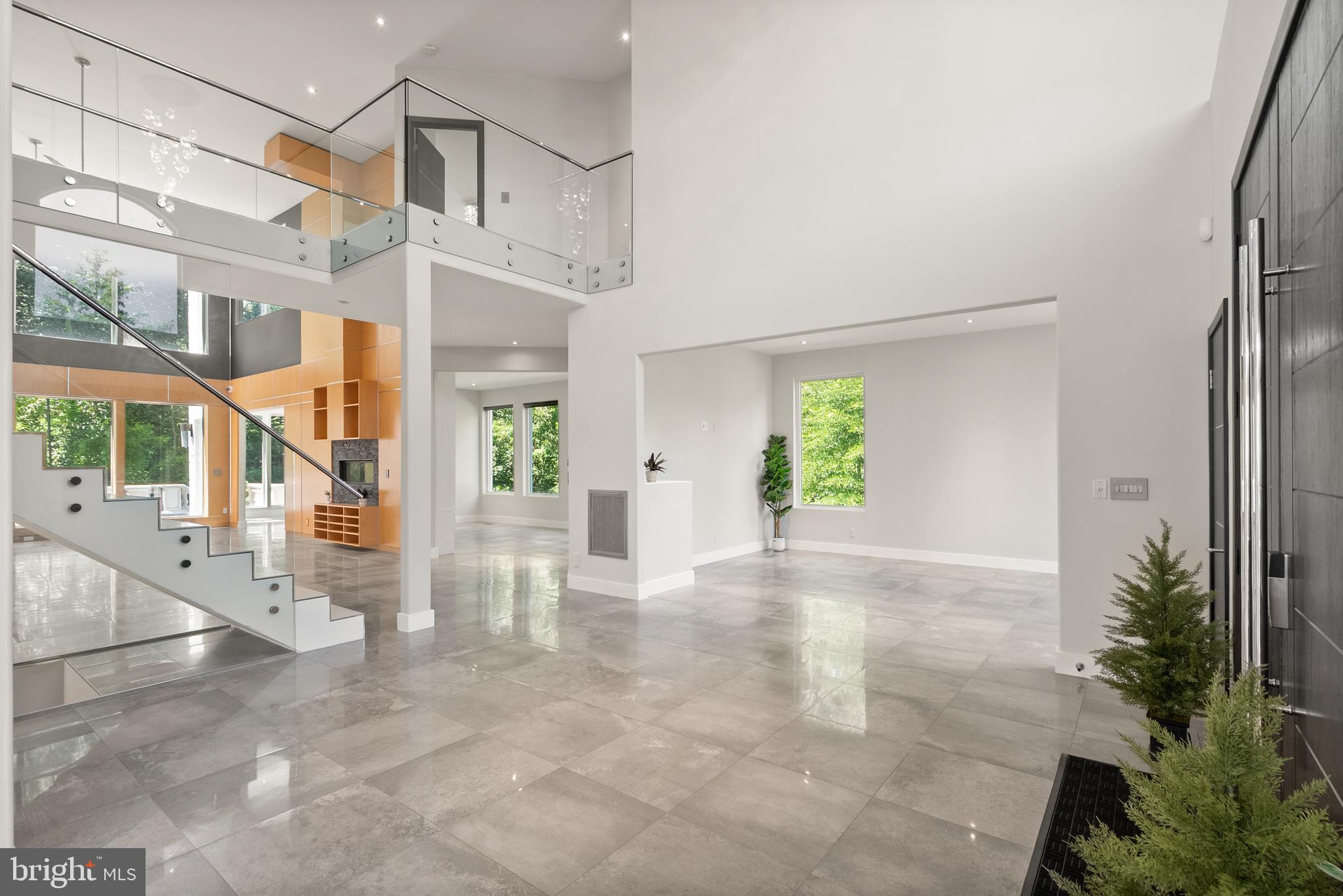 RESERVES AT PINECREST - Residential