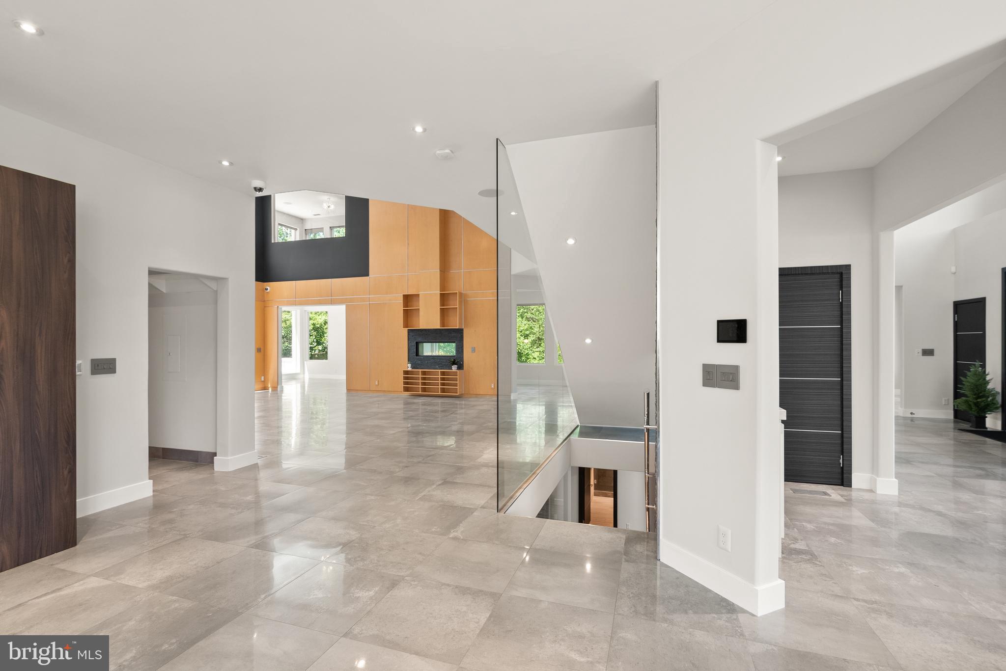 RESERVES AT PINECREST - Residential
