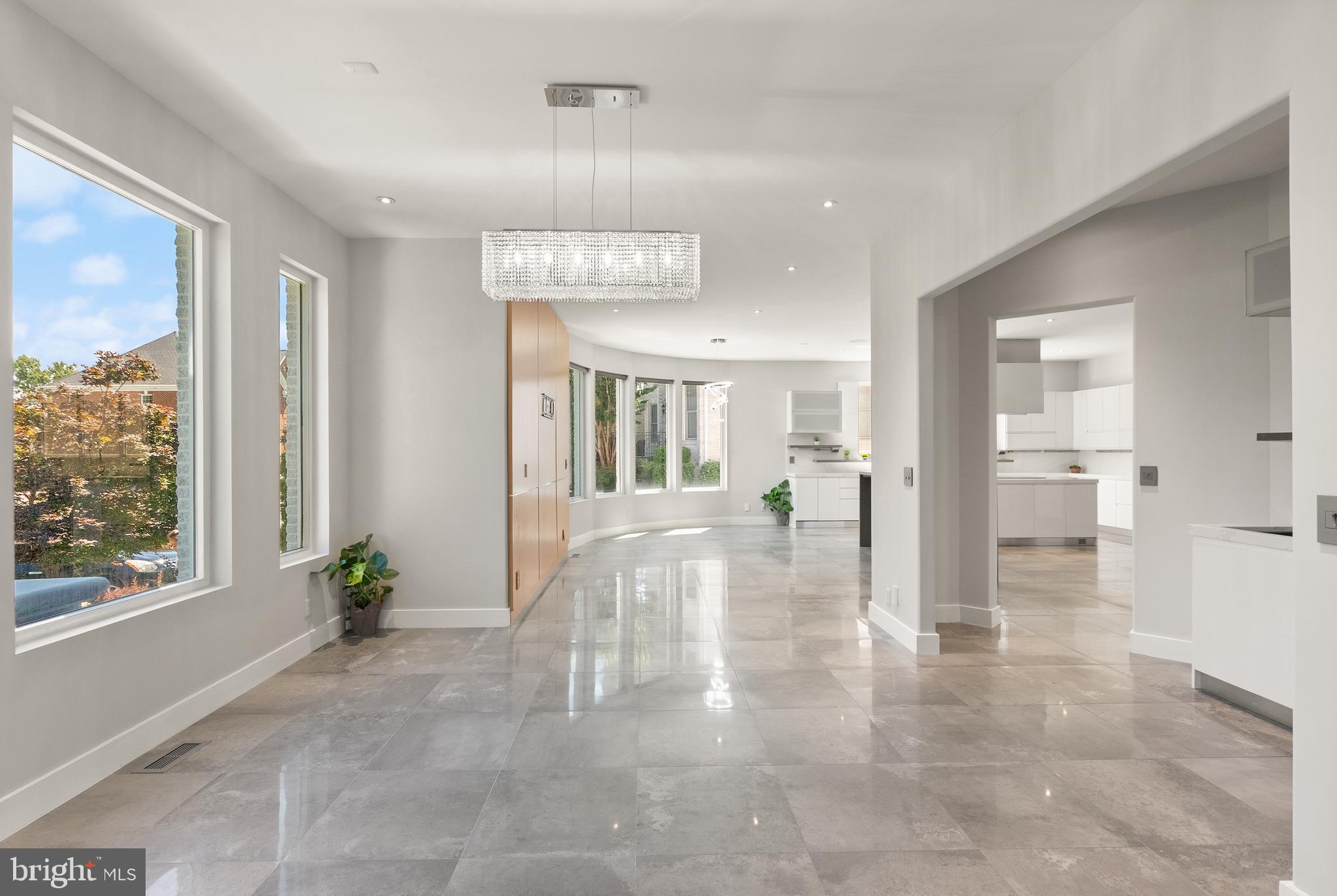 RESERVES AT PINECREST - Residential