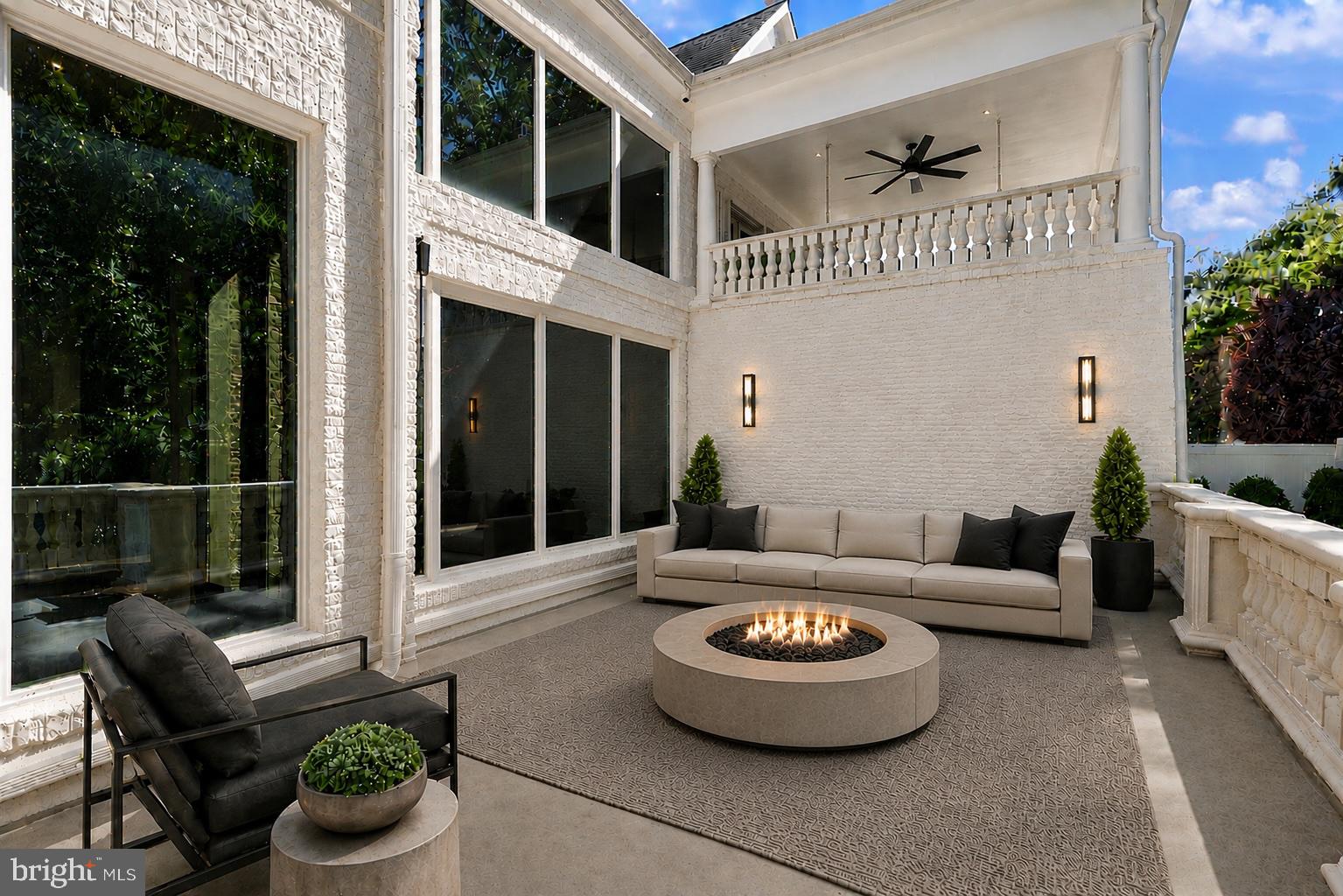 RESERVES AT PINECREST - Residential