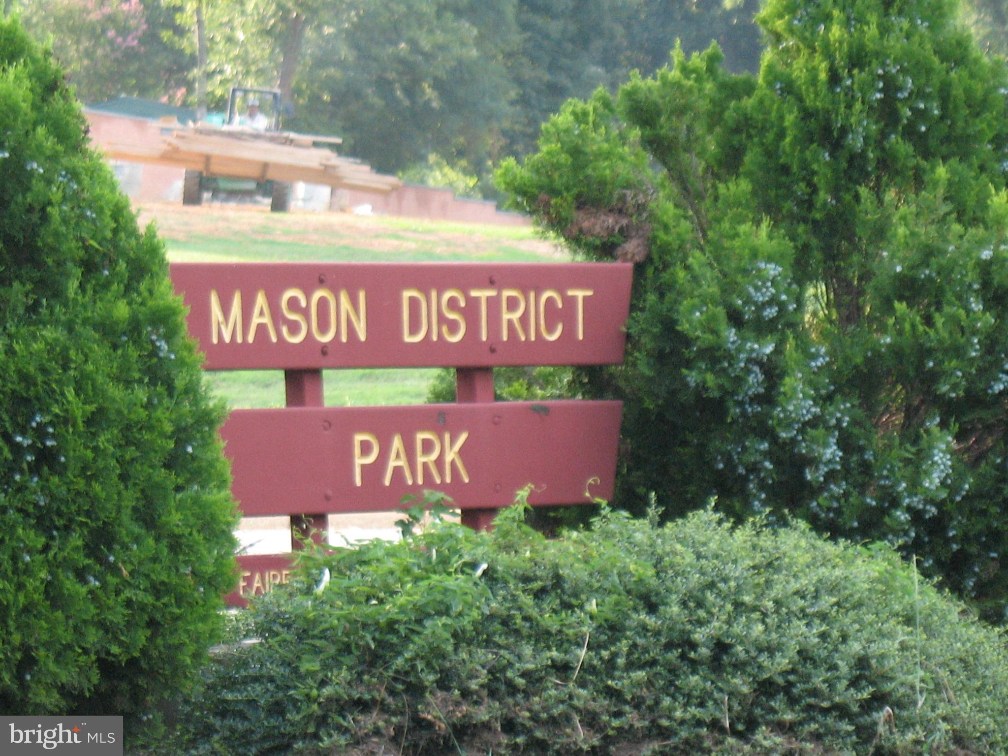 RESERVES AT PINECREST - Residential