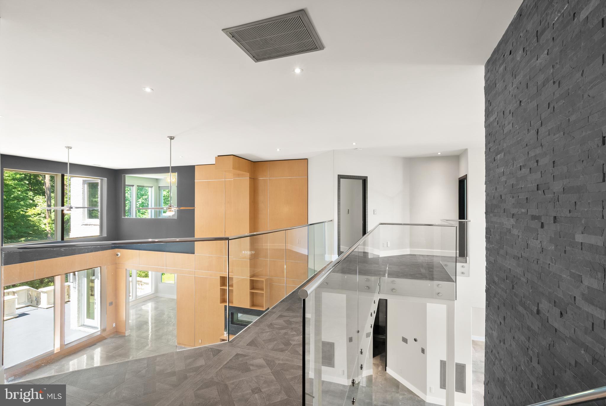 RESERVES AT PINECREST - Residential