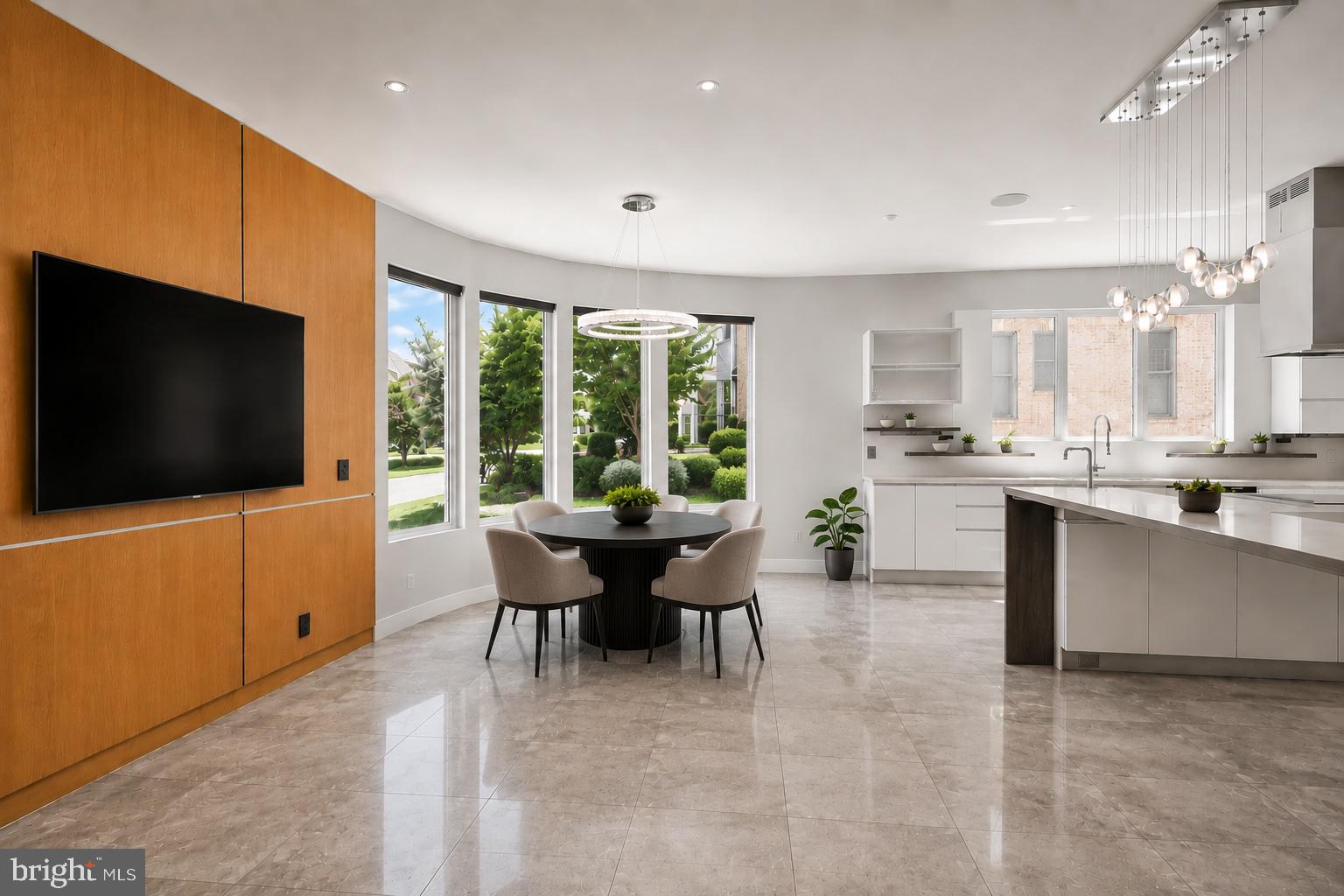 RESERVES AT PINECREST - Residential