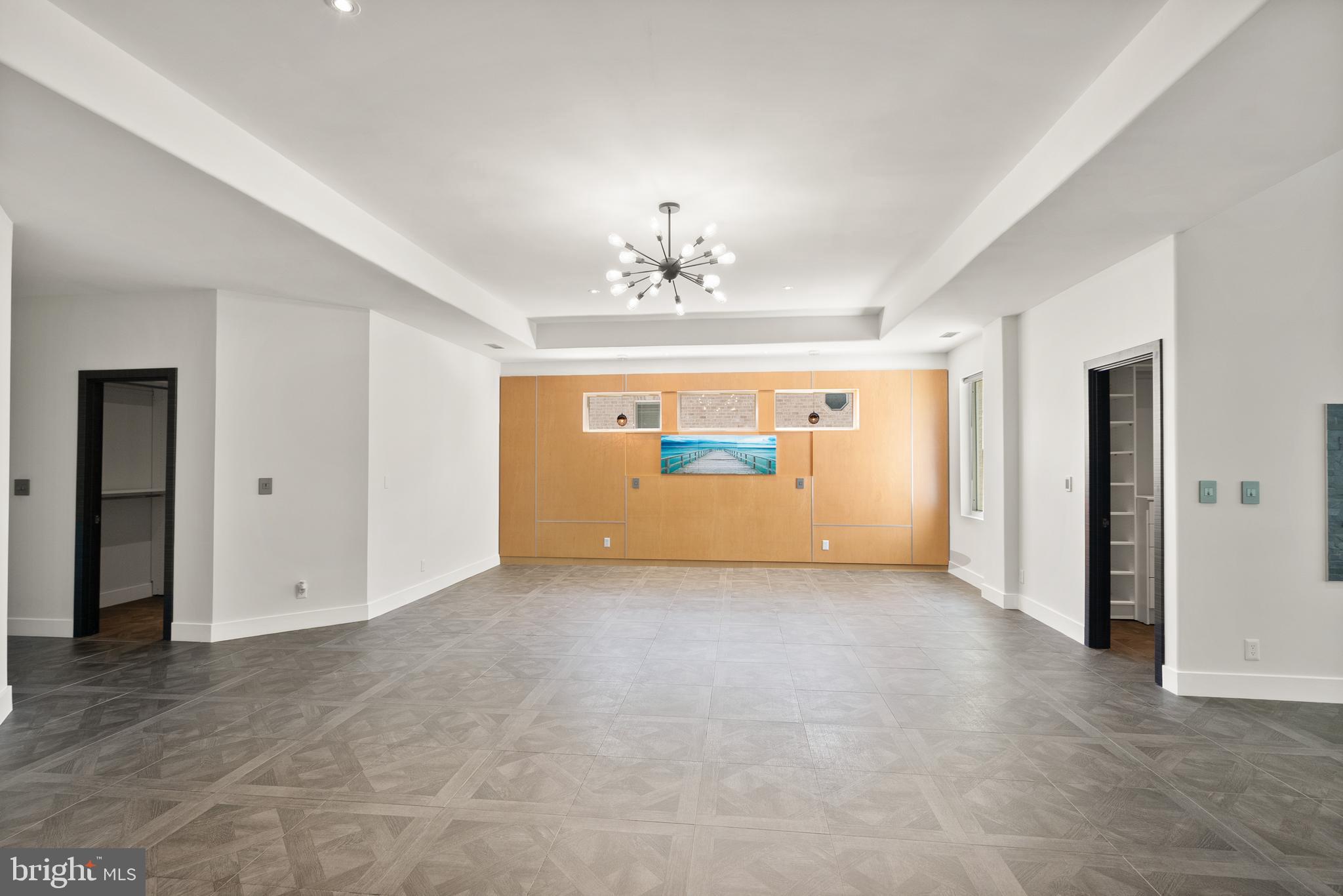 RESERVES AT PINECREST - Residential