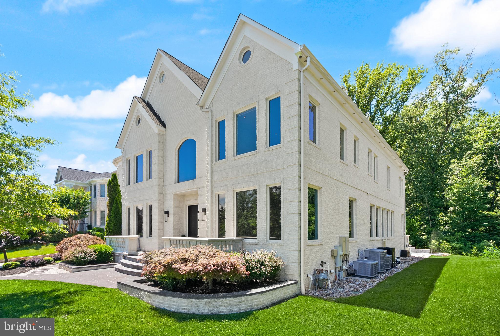 RESERVES AT PINECREST - Residential