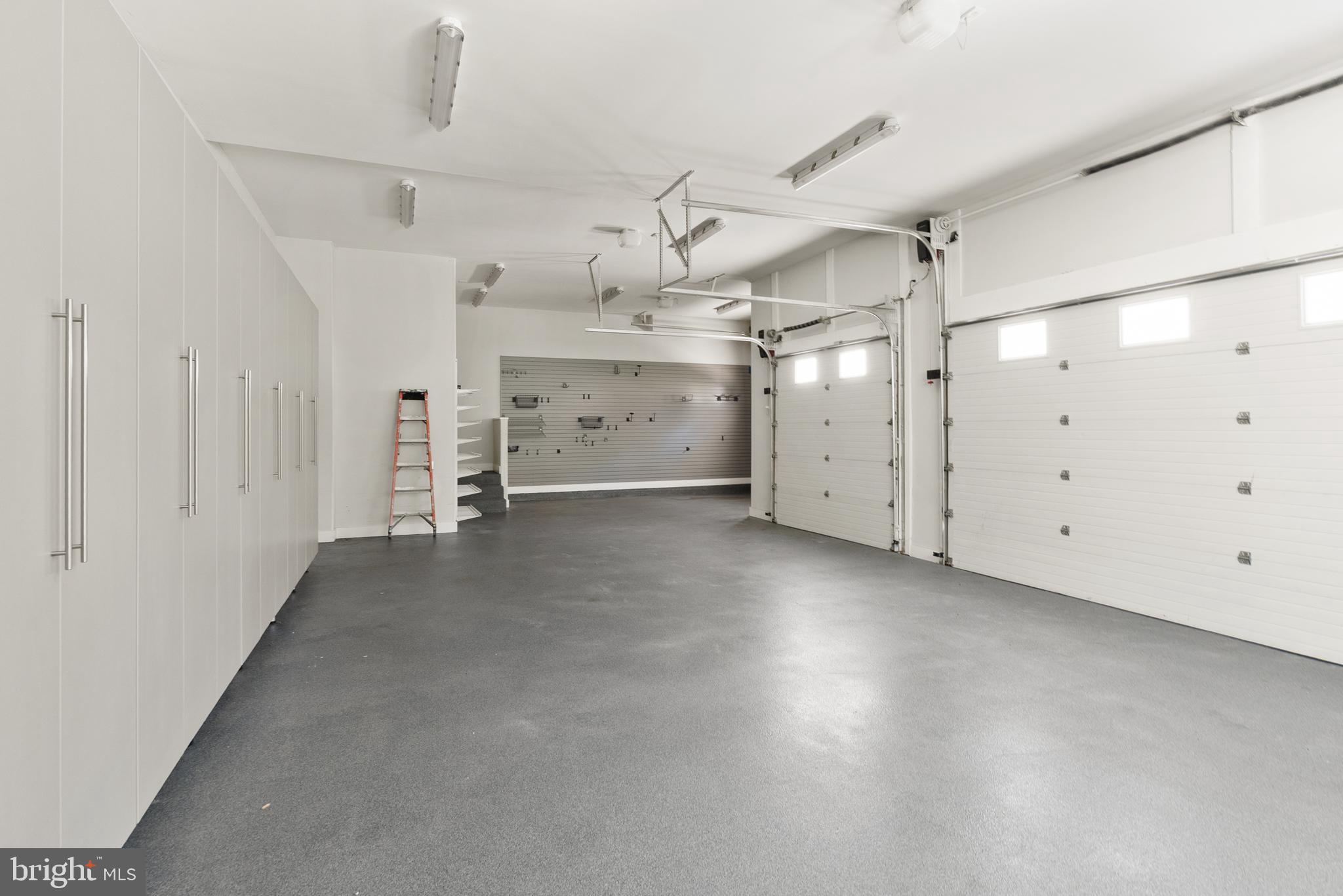 RESERVES AT PINECREST - Residential