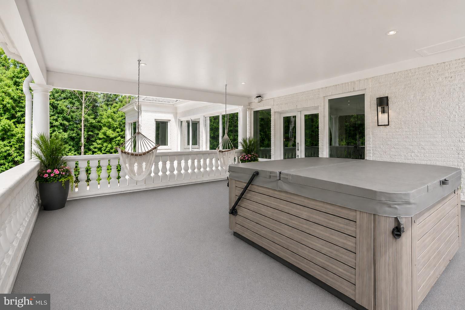 RESERVES AT PINECREST - Residential