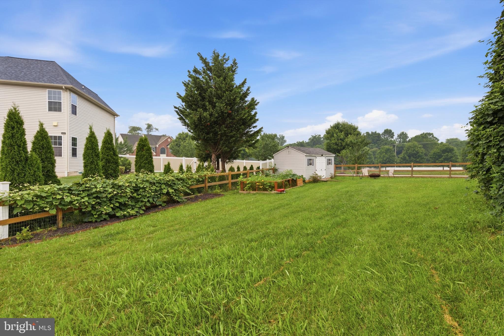 EAGLES REST - Residential