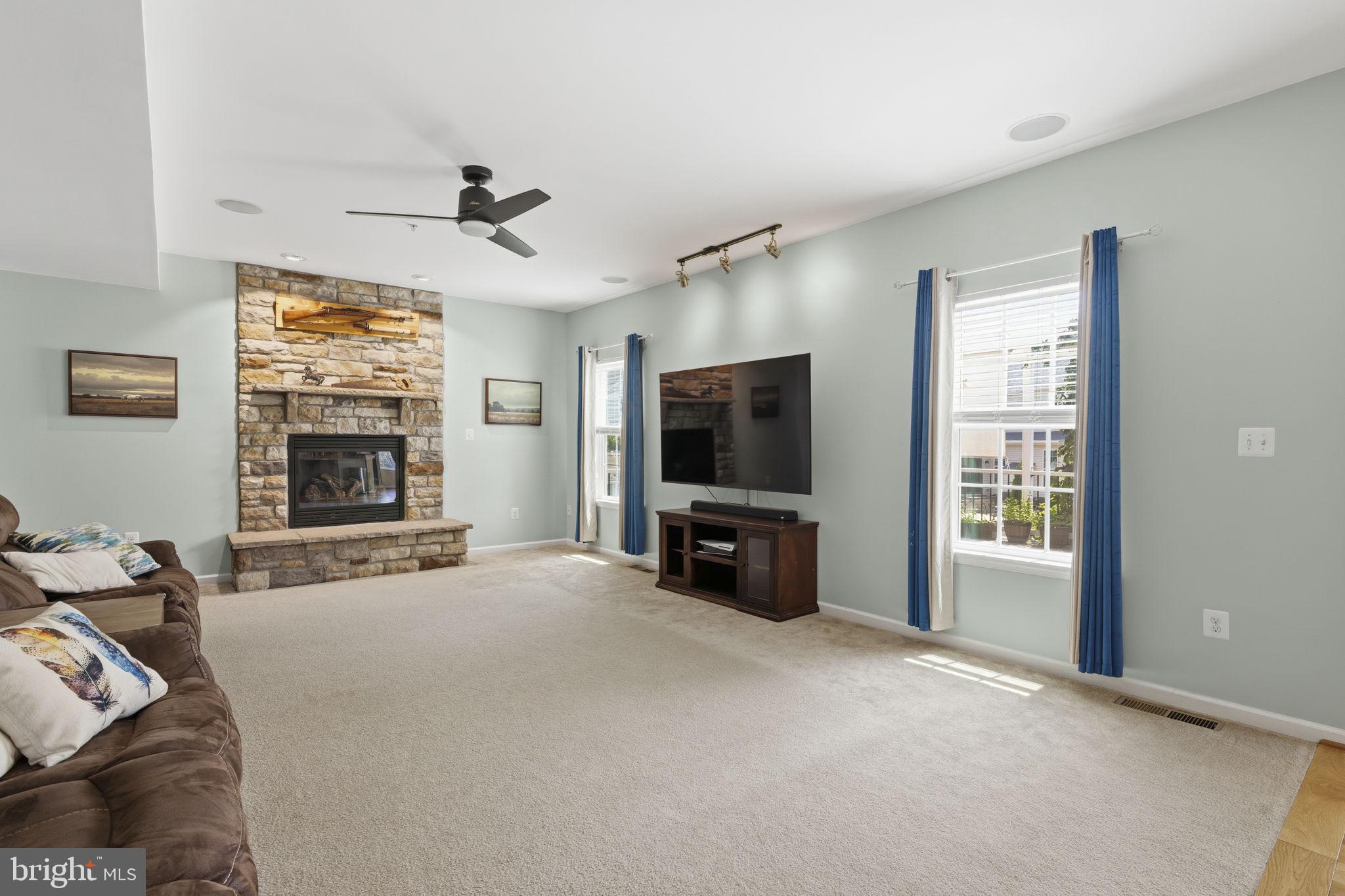 EAGLES REST - Residential