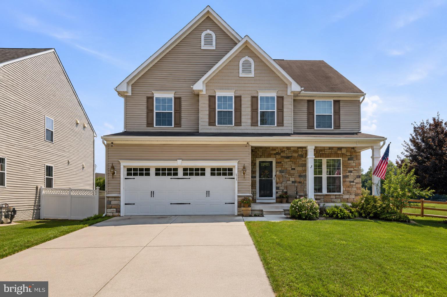 EAGLES REST - Residential