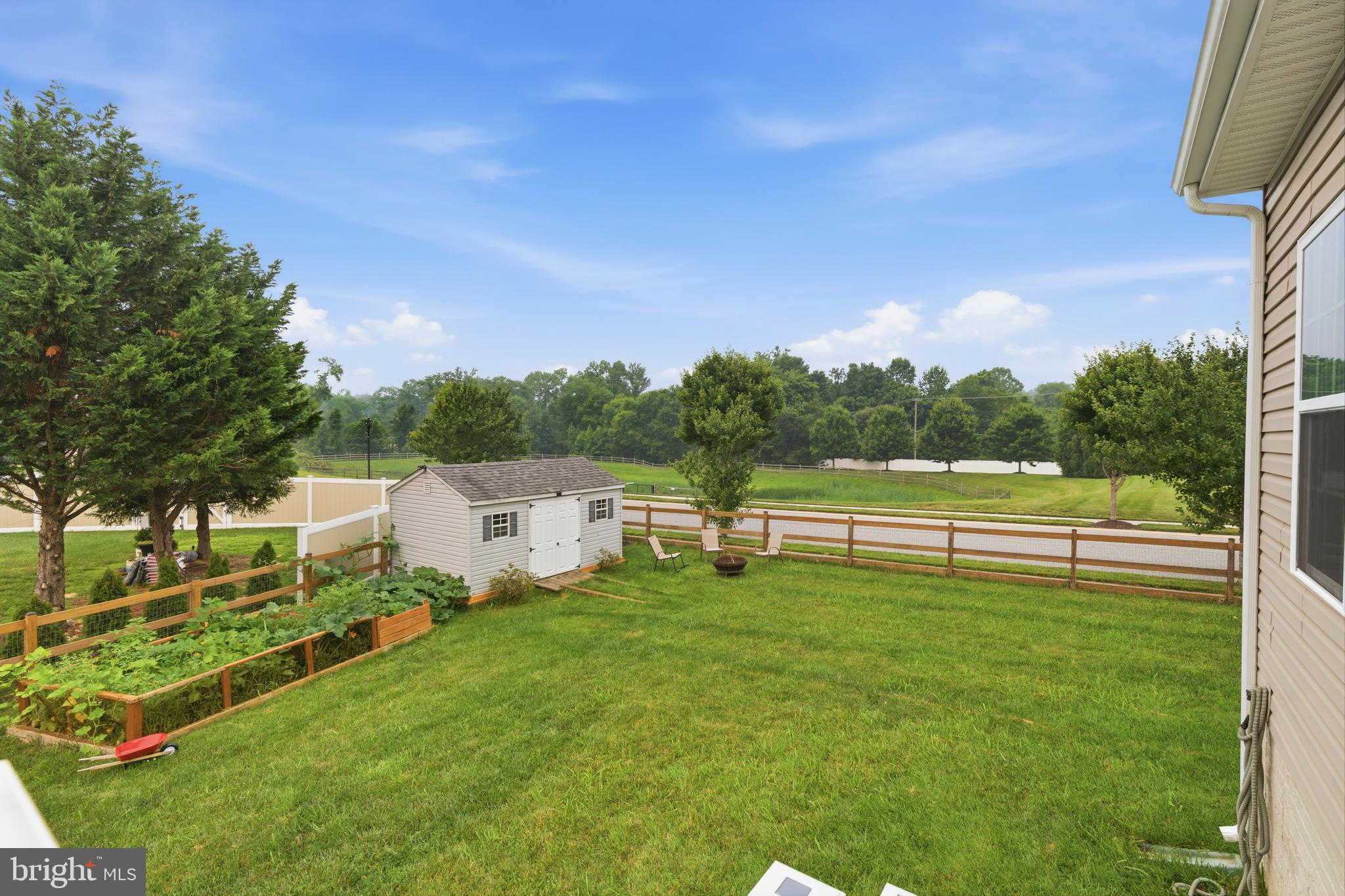 EAGLES REST - Residential