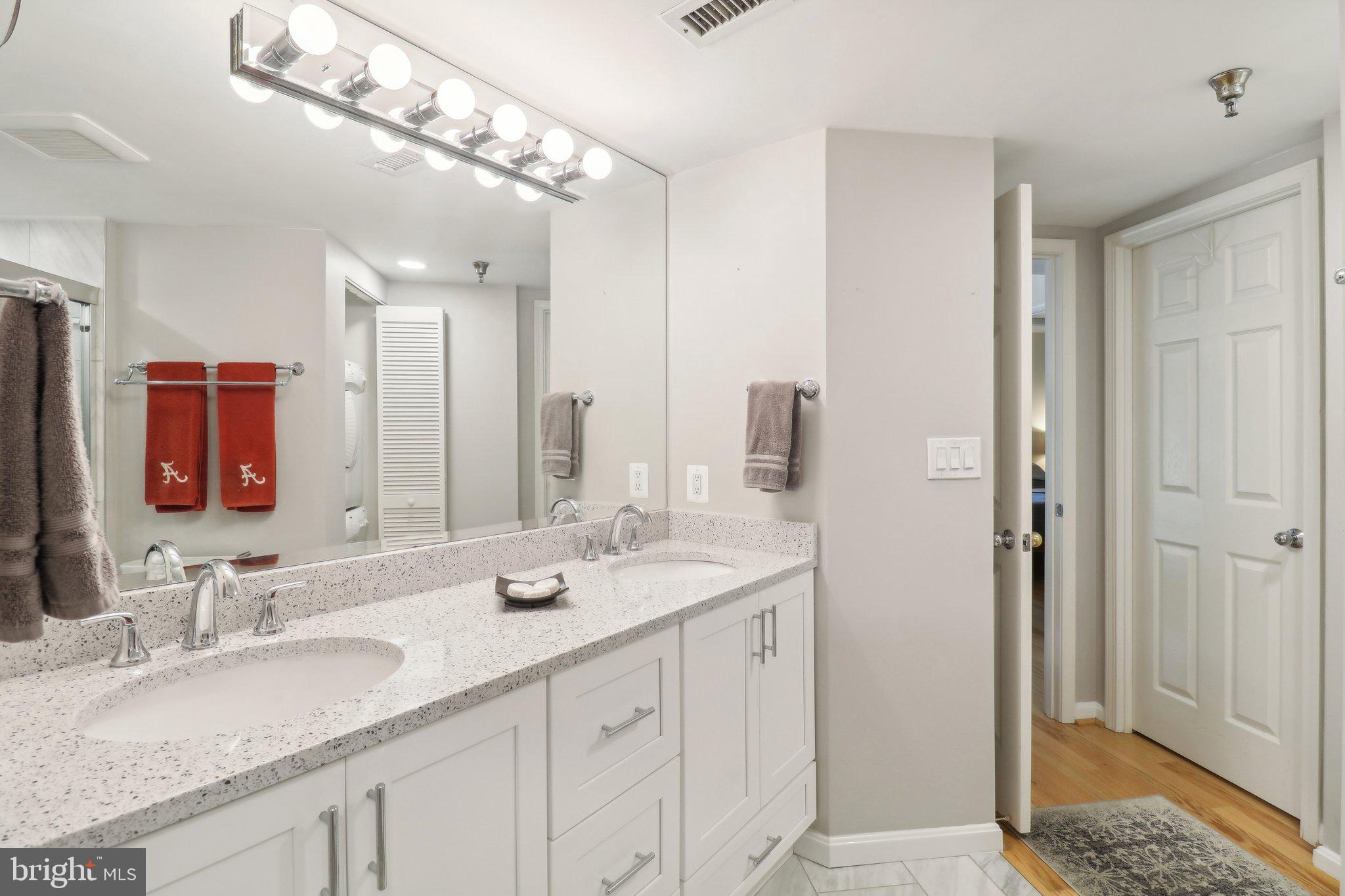CHARLESTON CONDO - Residential Lease