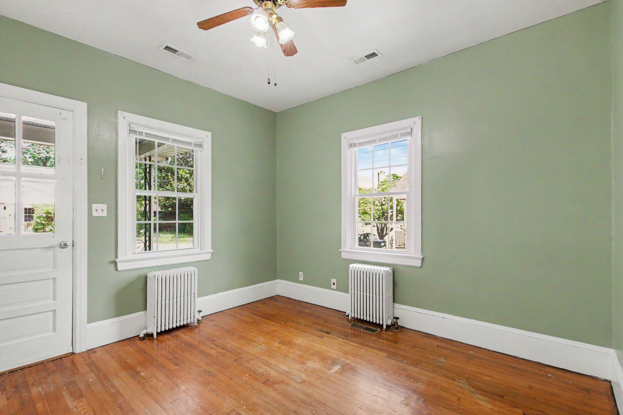 COURTLAND HEIGHTS - Residential