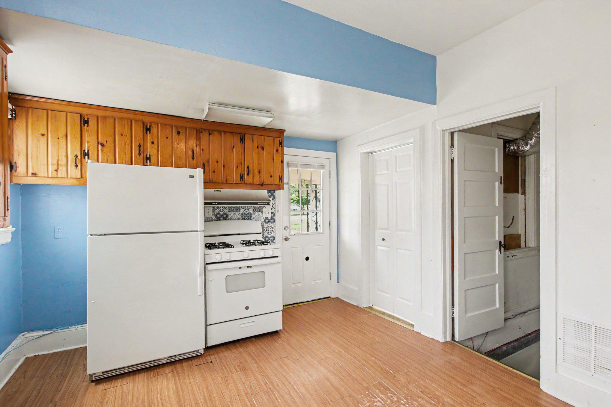 COURTLAND HEIGHTS - Residential