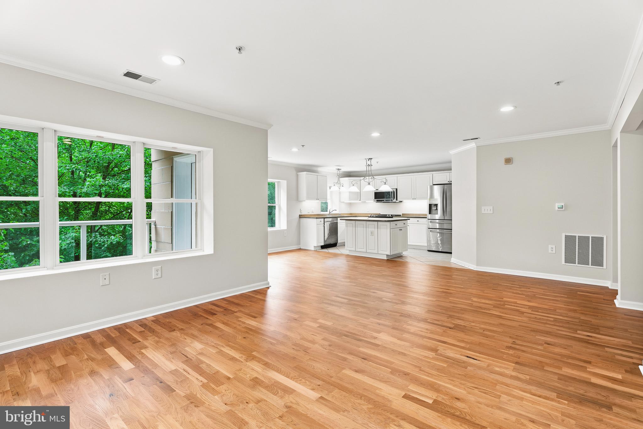 ROUNDWOOD RIDGE - Residential