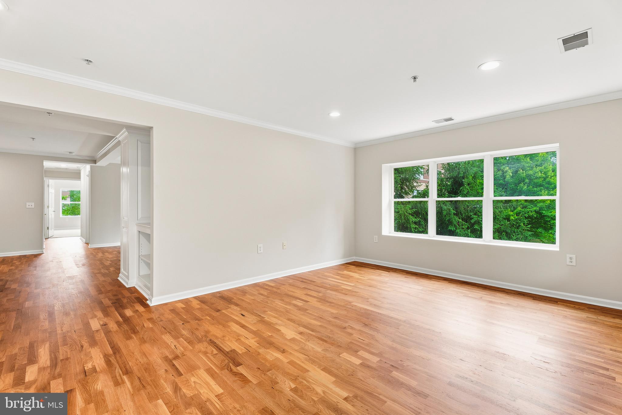 ROUNDWOOD RIDGE - Residential