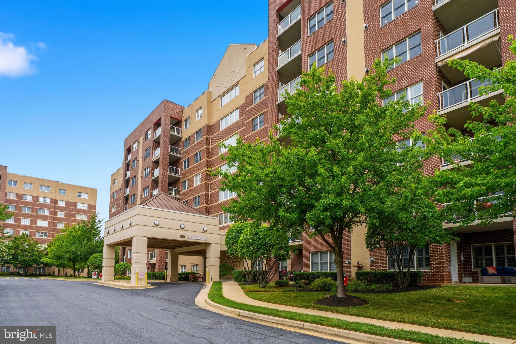 ROUNDWOOD RIDGE - Residential