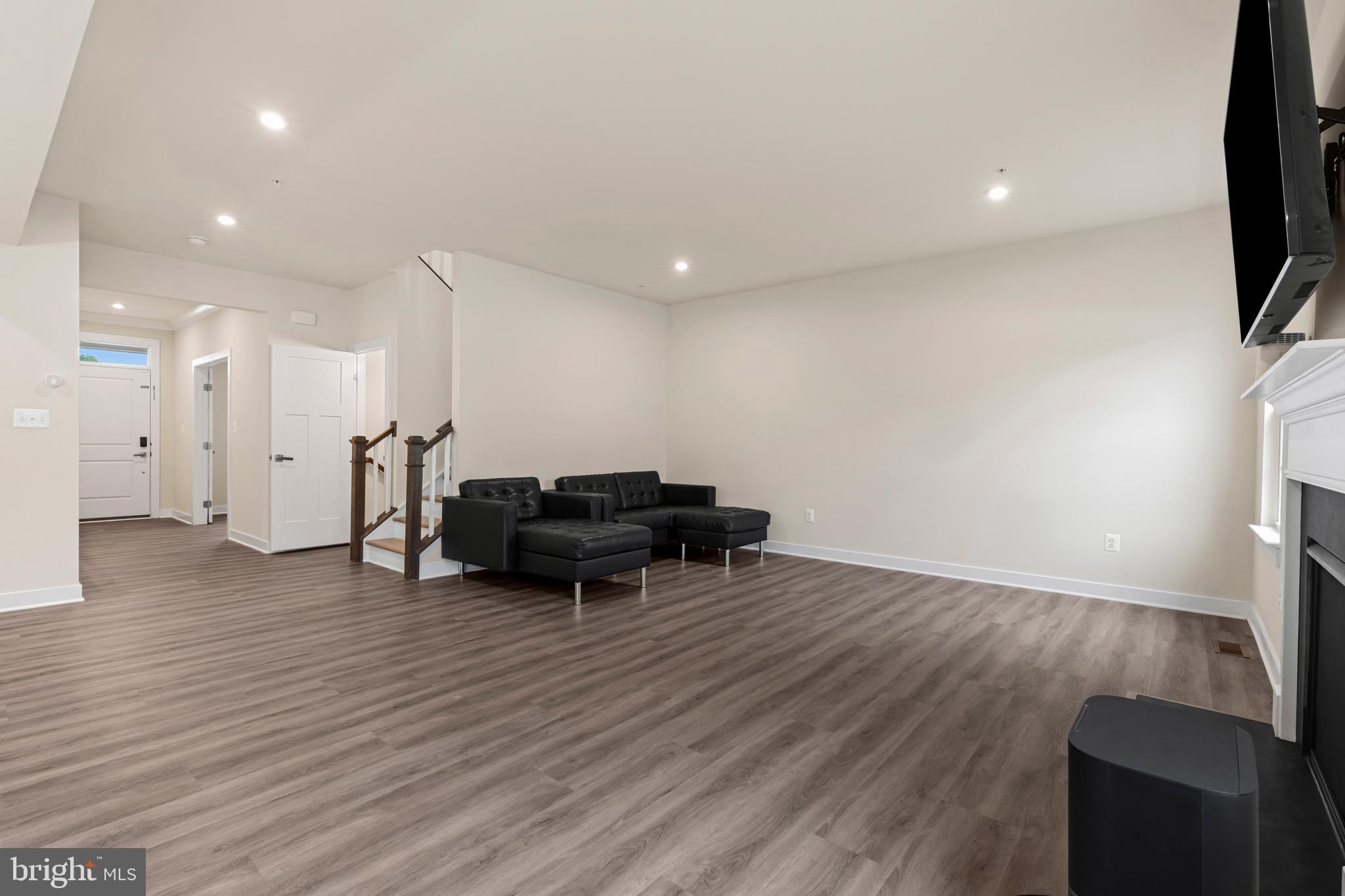 EAGLES REST - Residential