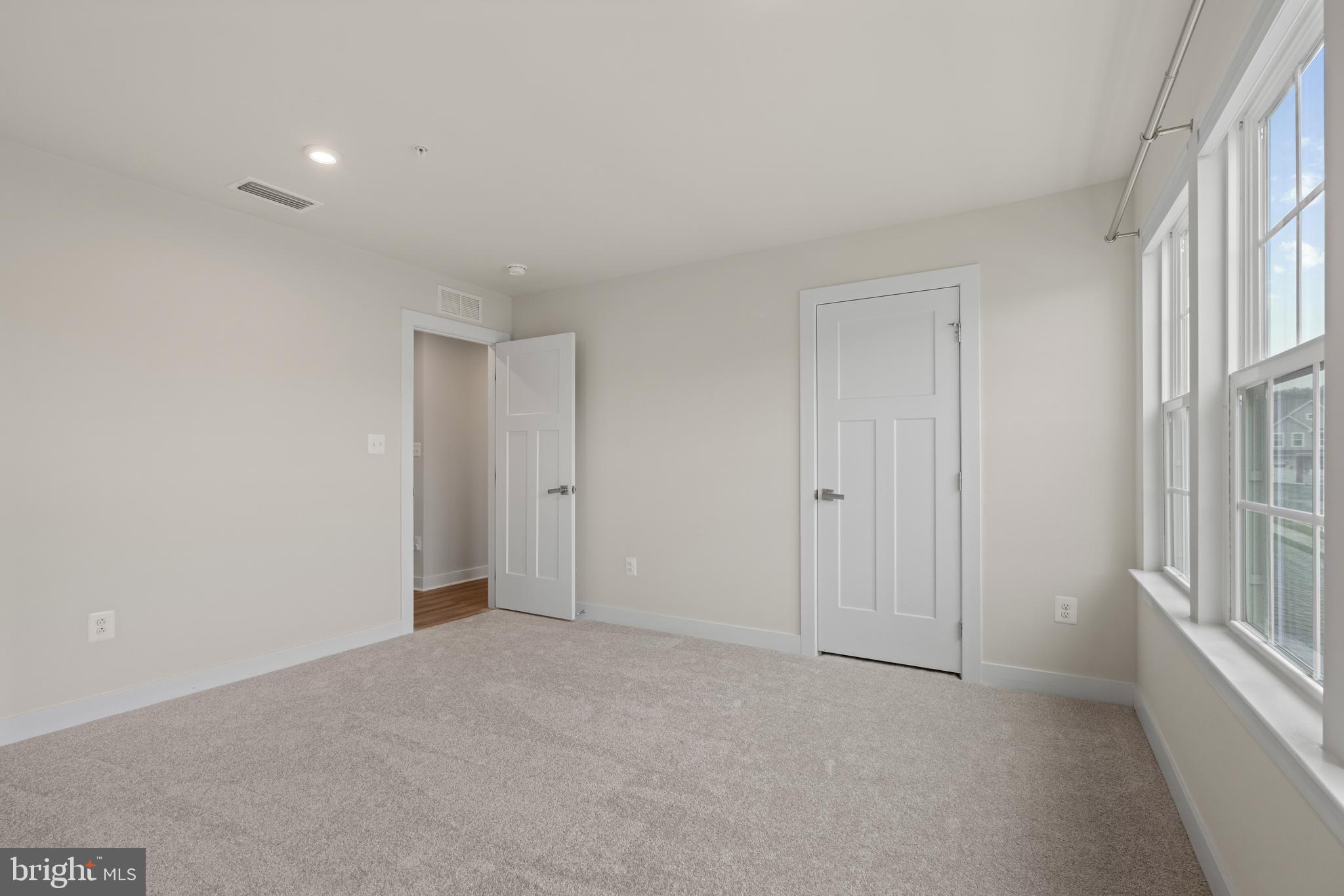 EAGLES REST - Residential