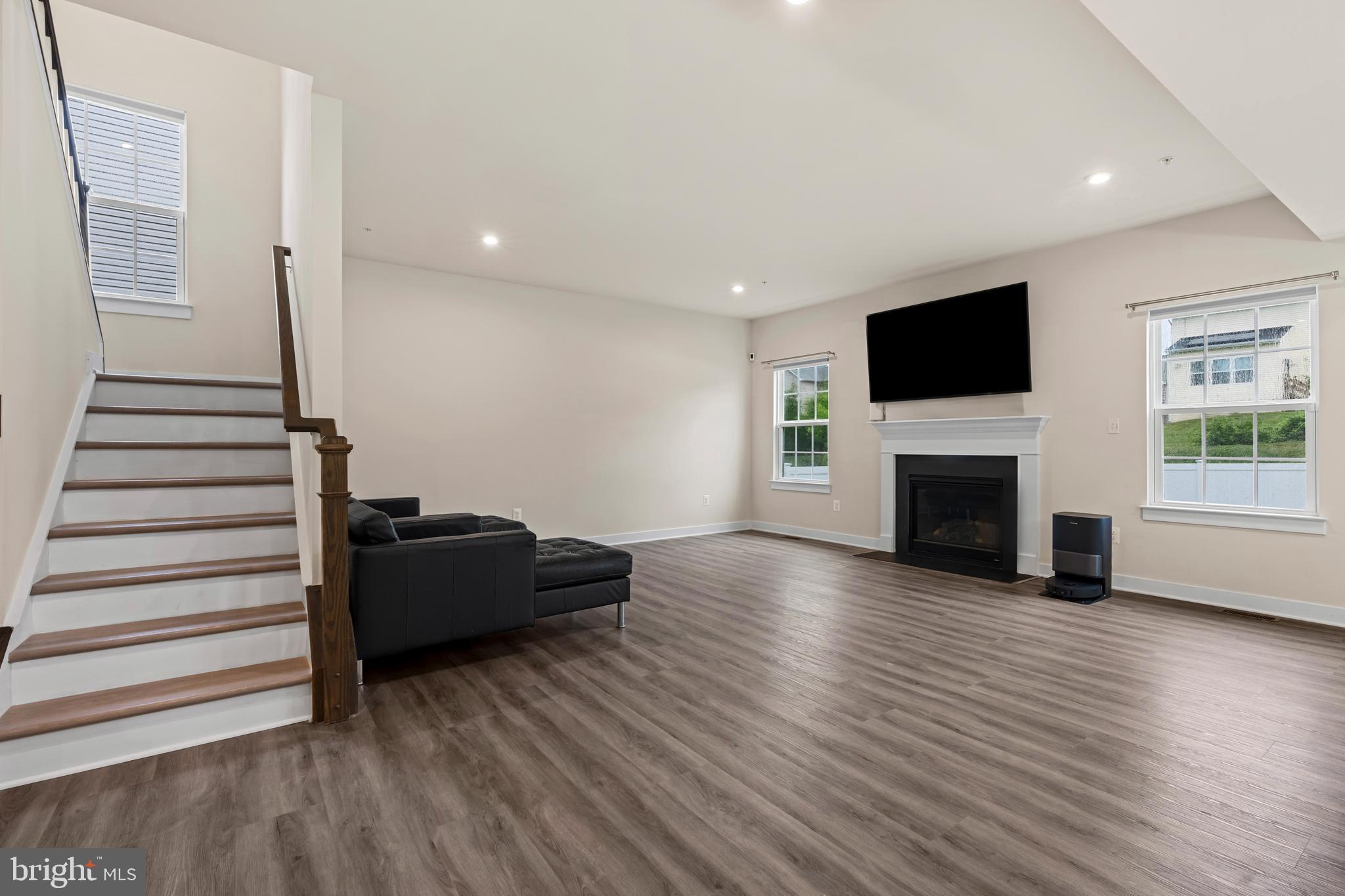 EAGLES REST - Residential