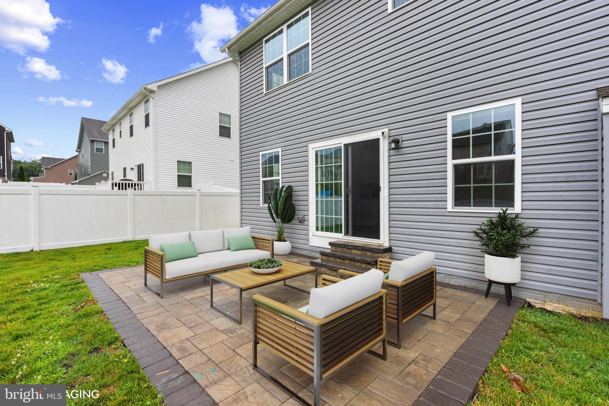 EAGLES REST - Residential