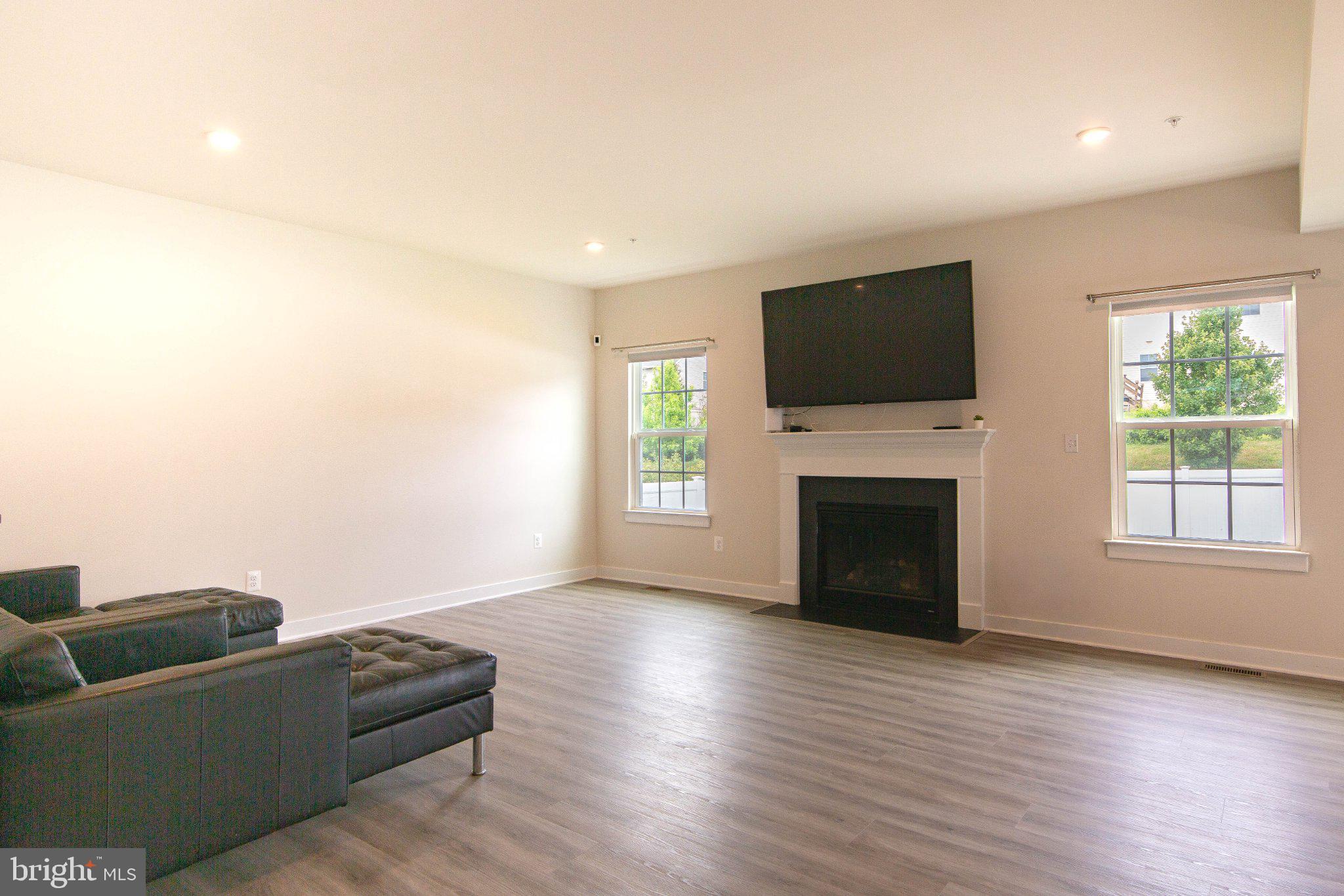 EAGLES REST - Residential