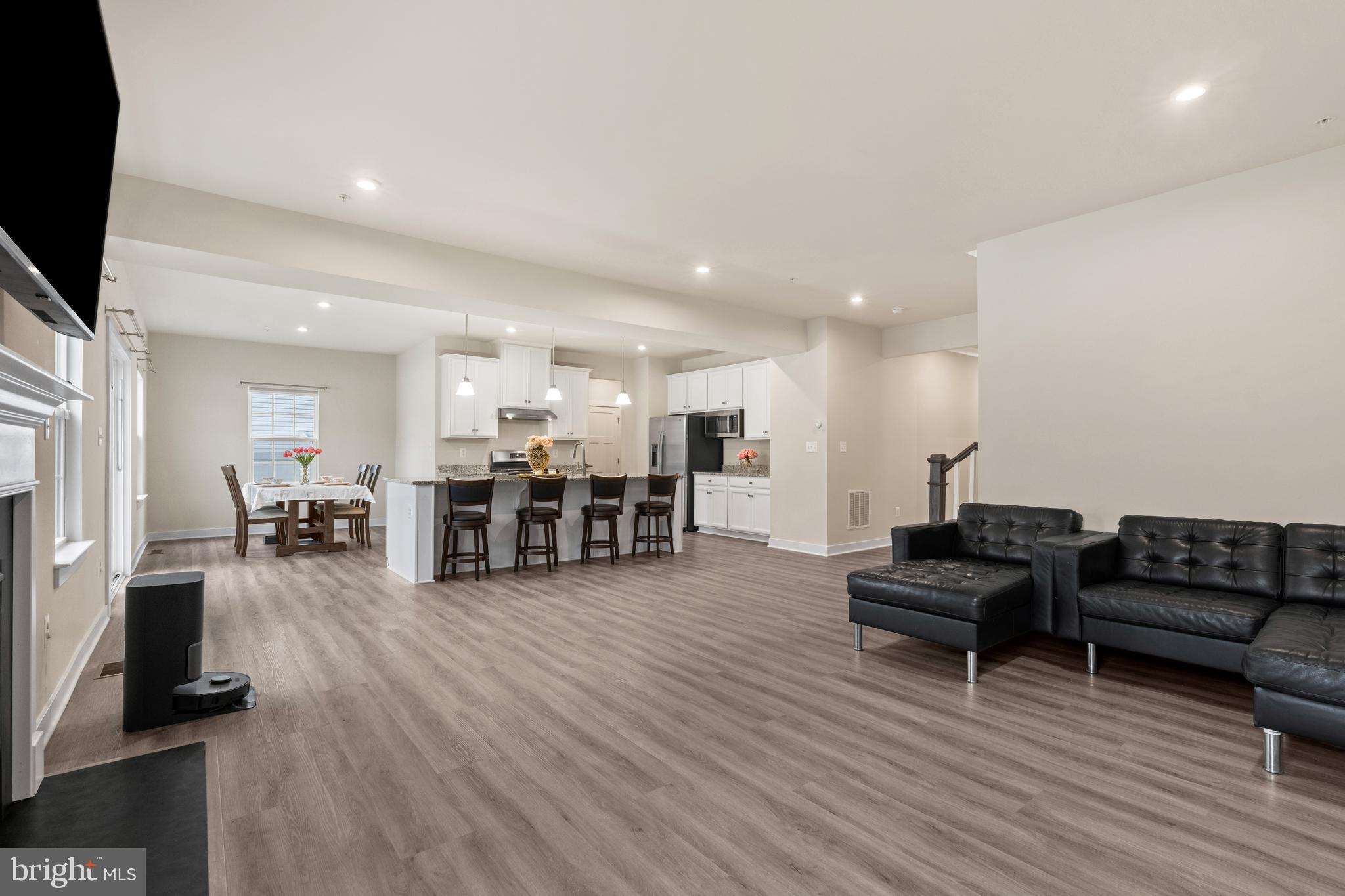 EAGLES REST - Residential