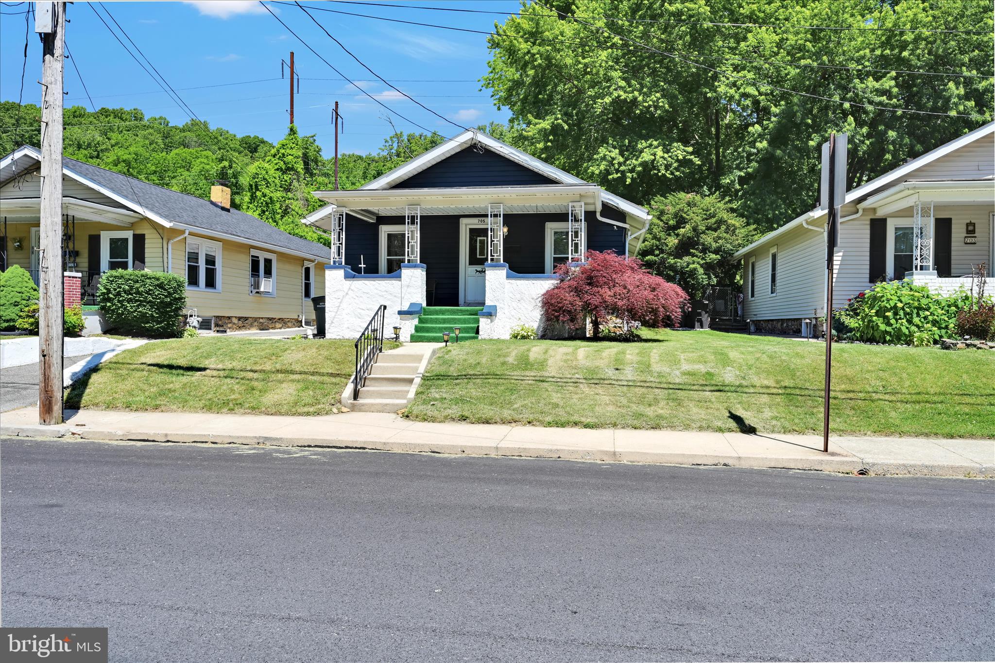 WEST END - Residential