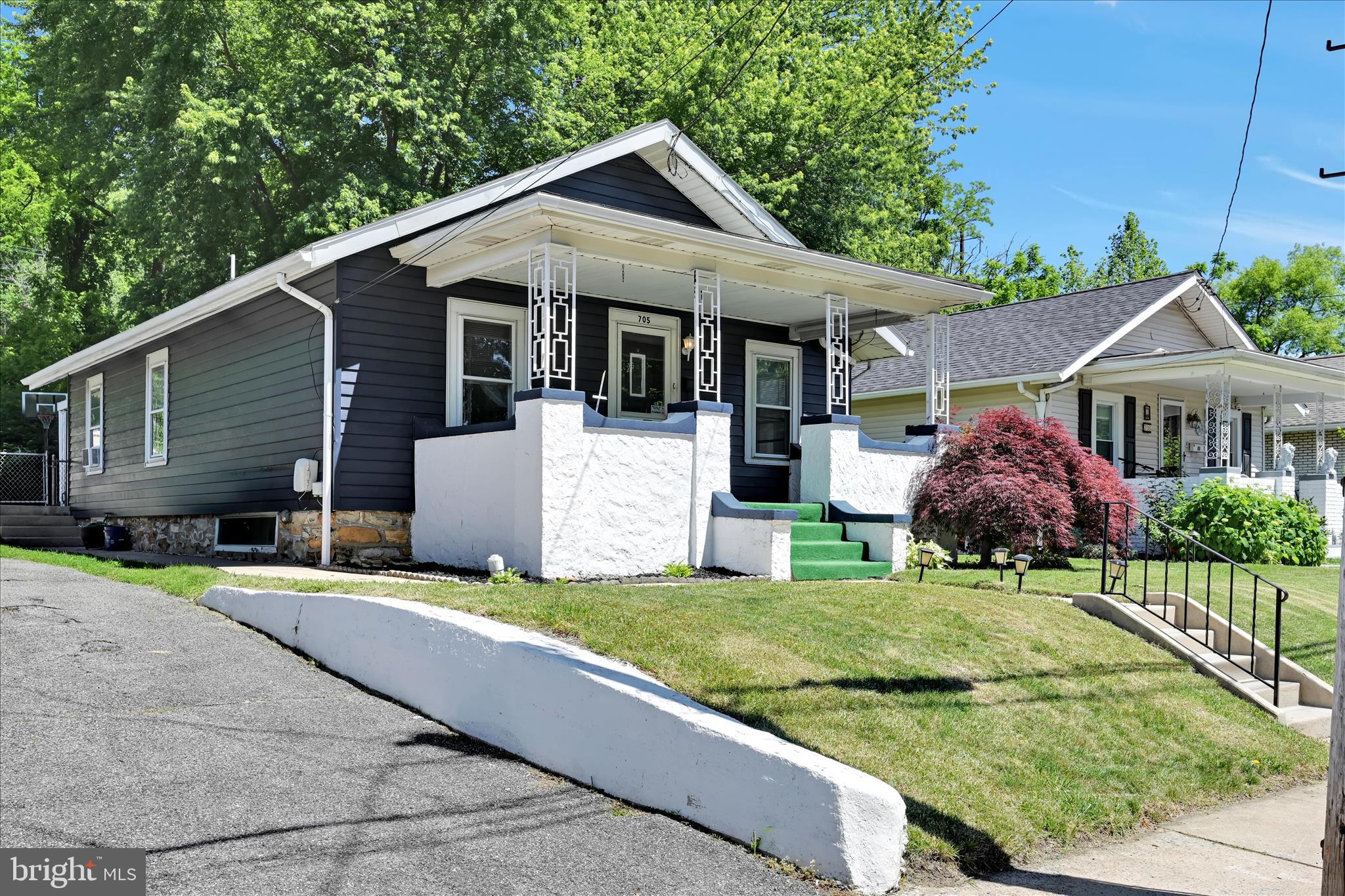 WEST END - Residential