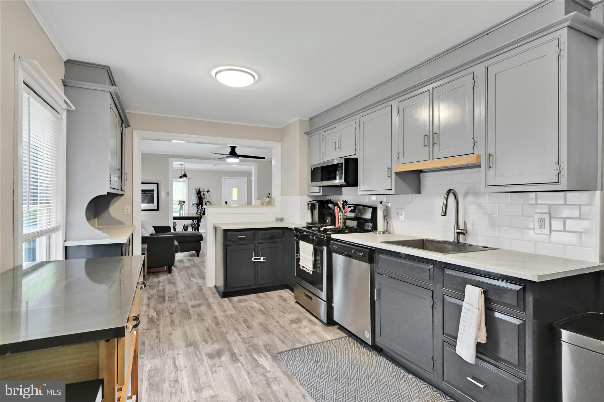 WEST END - Residential
