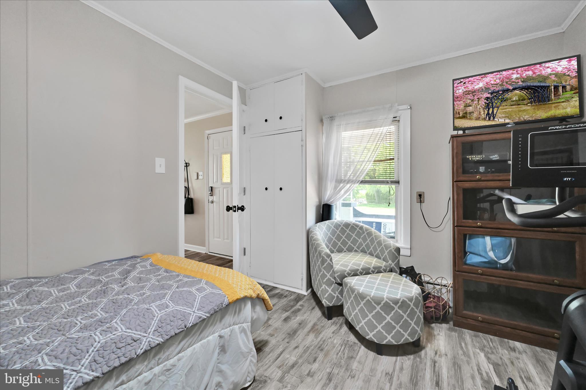WEST END - Residential