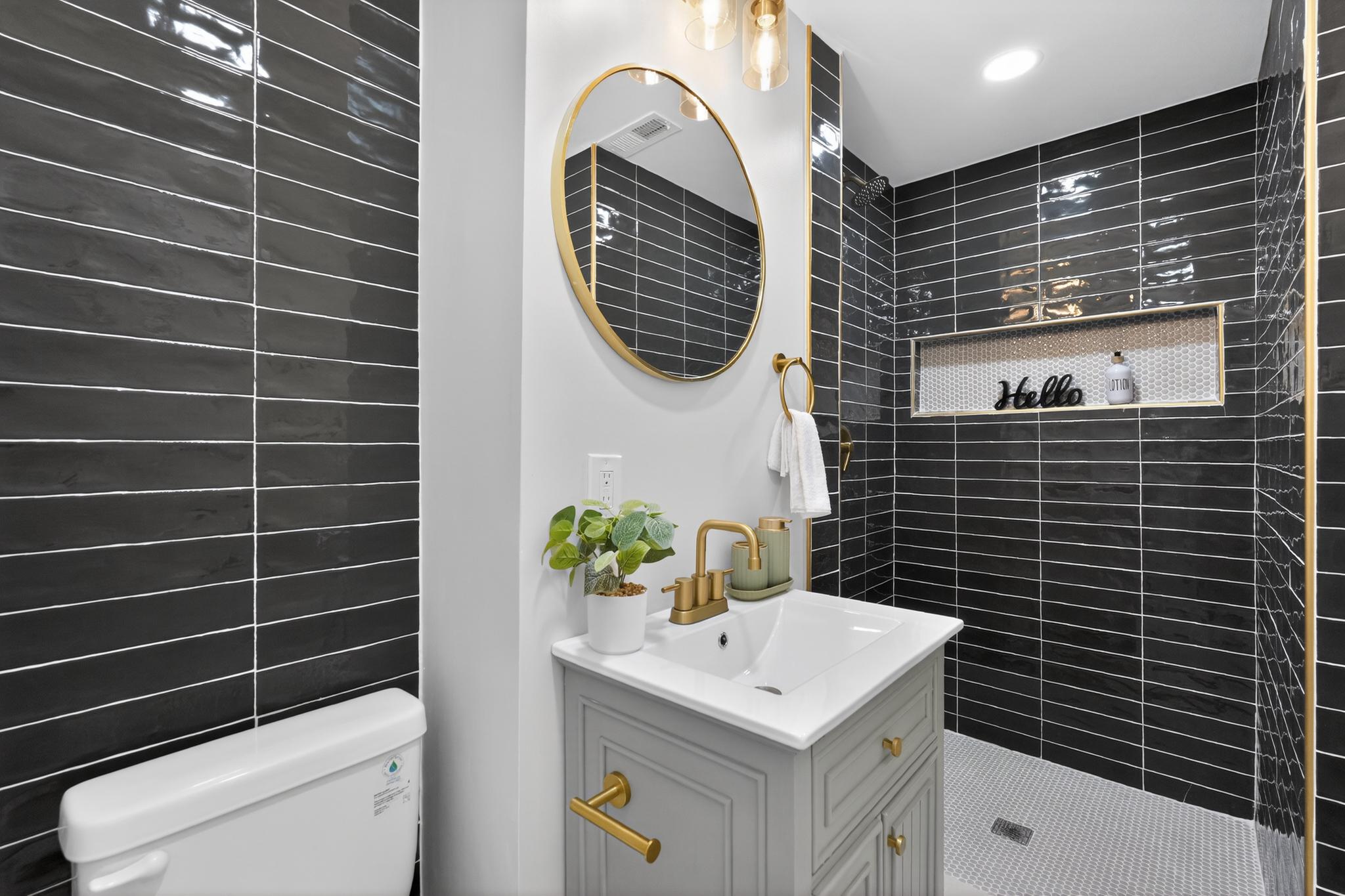 WEST OAK LANE - Residential