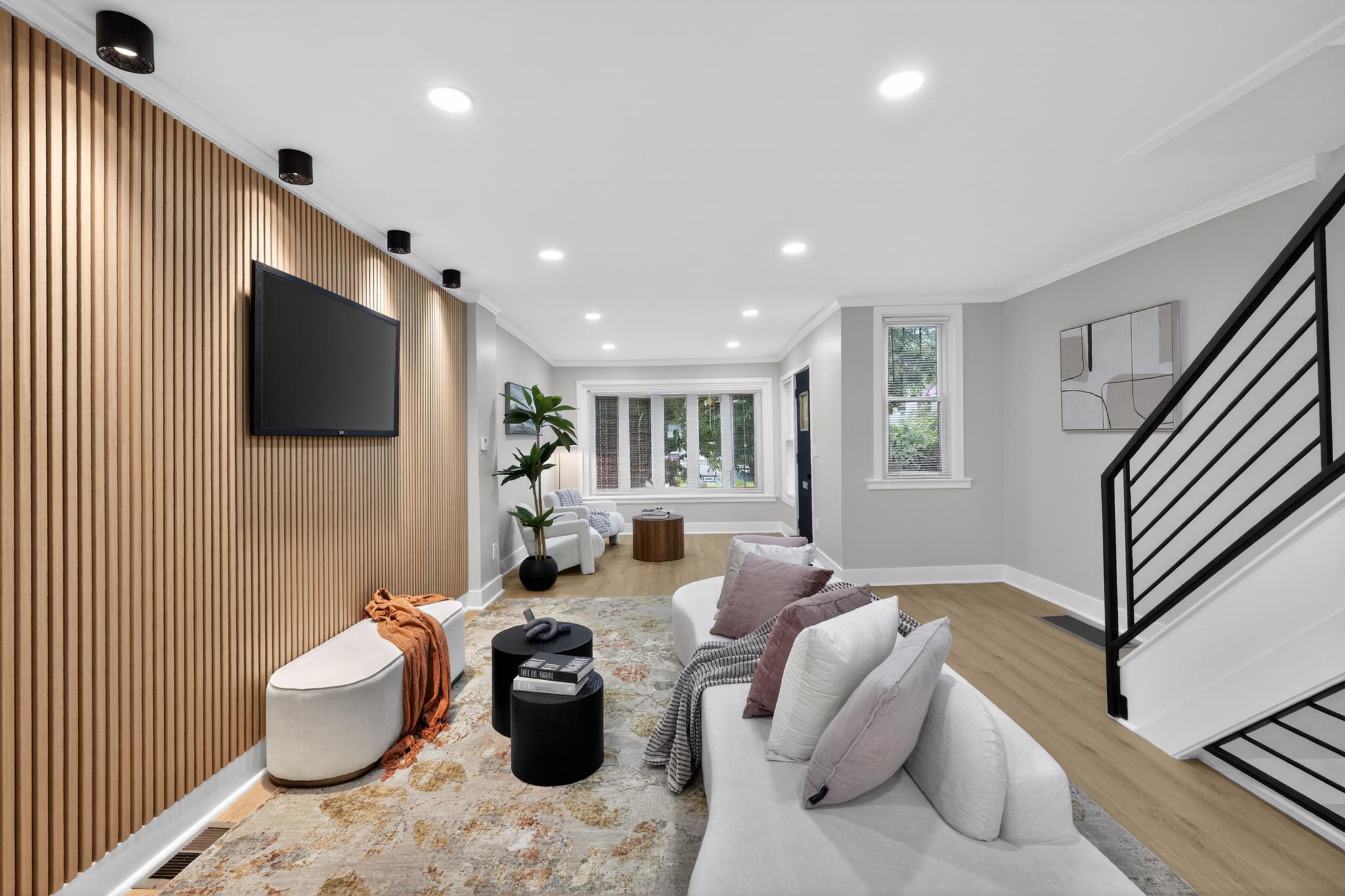 WEST OAK LANE - Residential