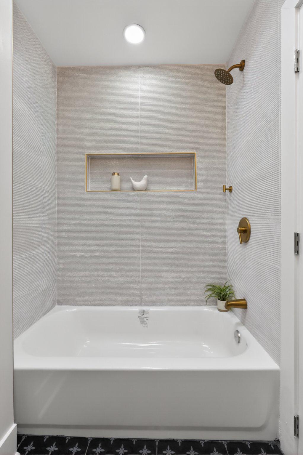 WEST OAK LANE - Residential