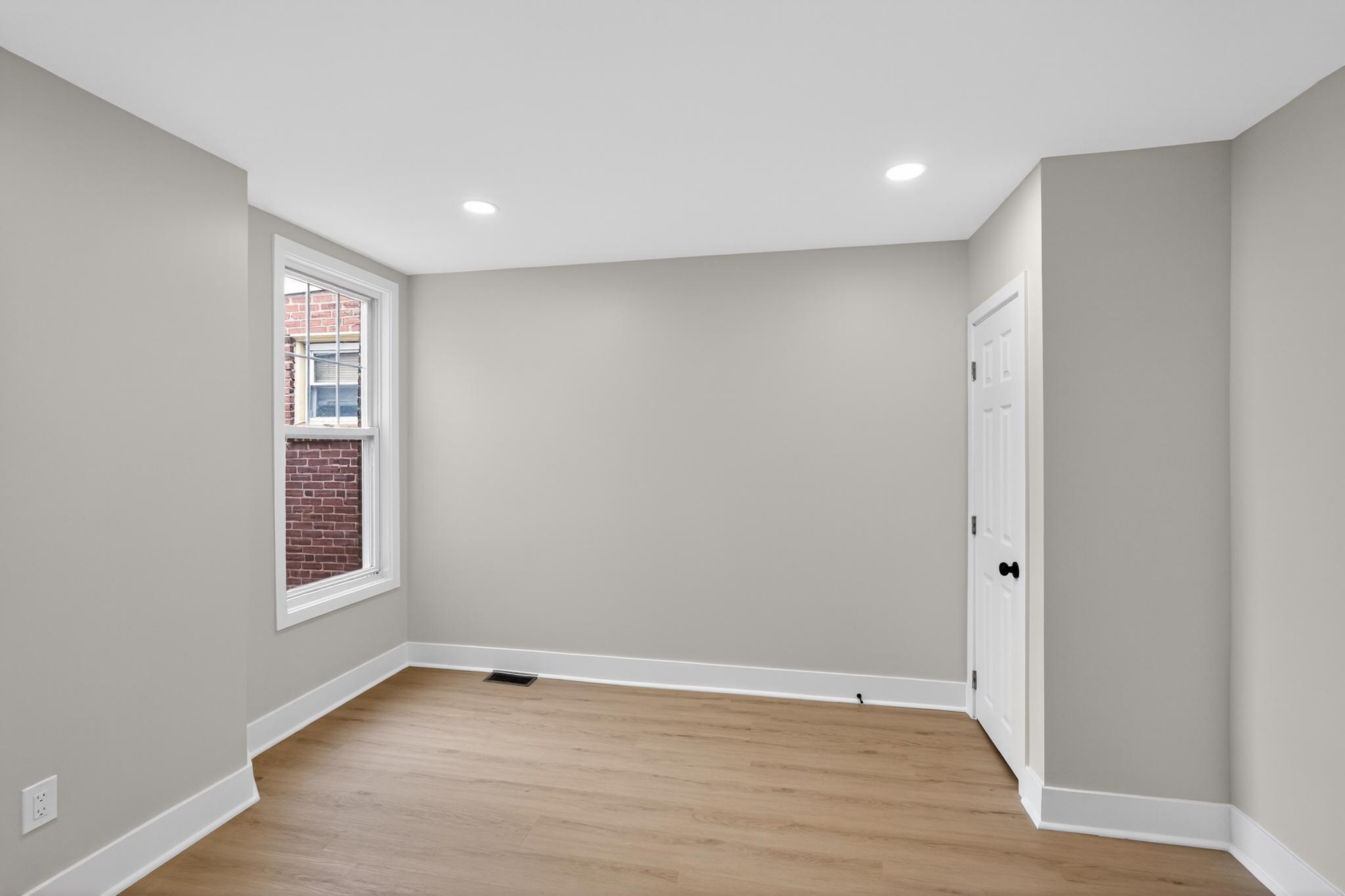 WEST OAK LANE - Residential