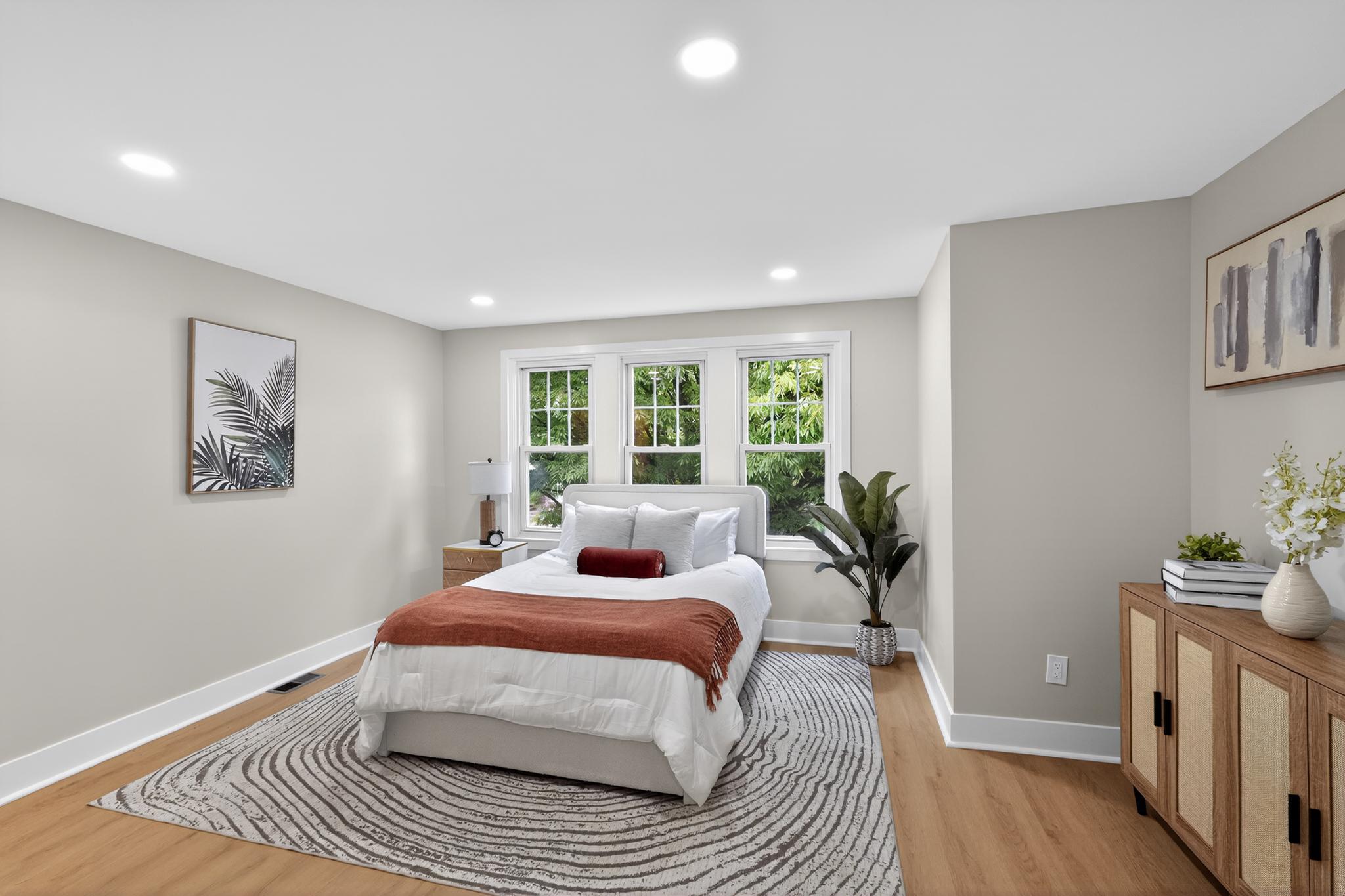 WEST OAK LANE - Residential