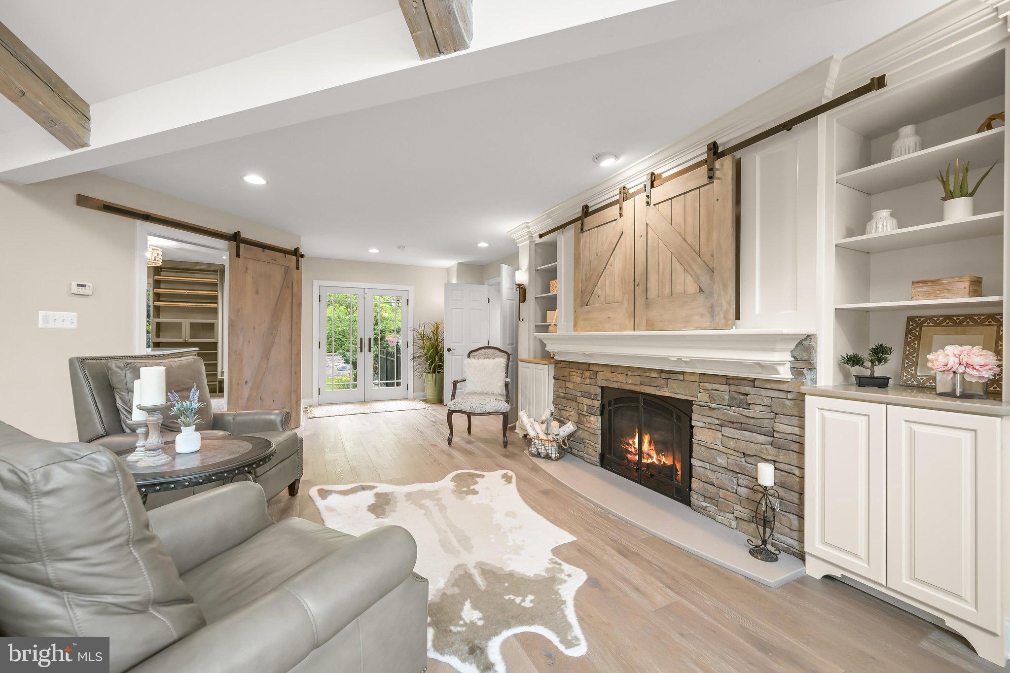 PEPPERMINT SPRINGS - Residential