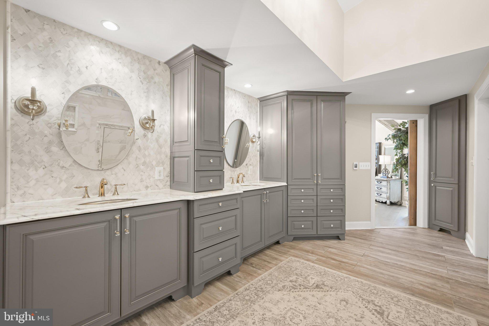 PEPPERMINT SPRINGS - Residential