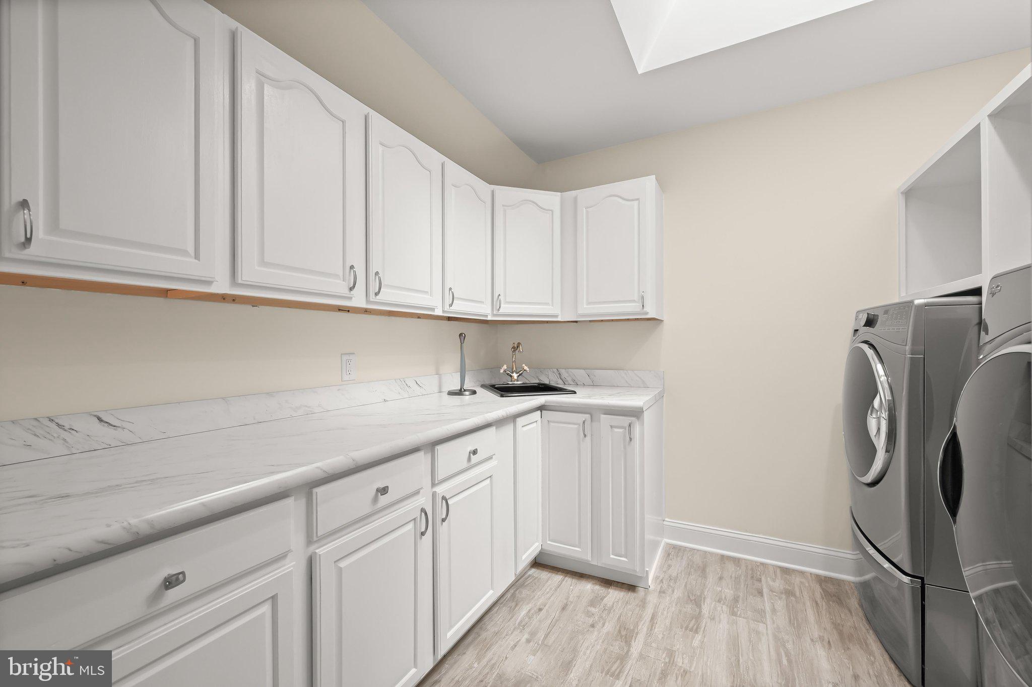 PEPPERMINT SPRINGS - Residential