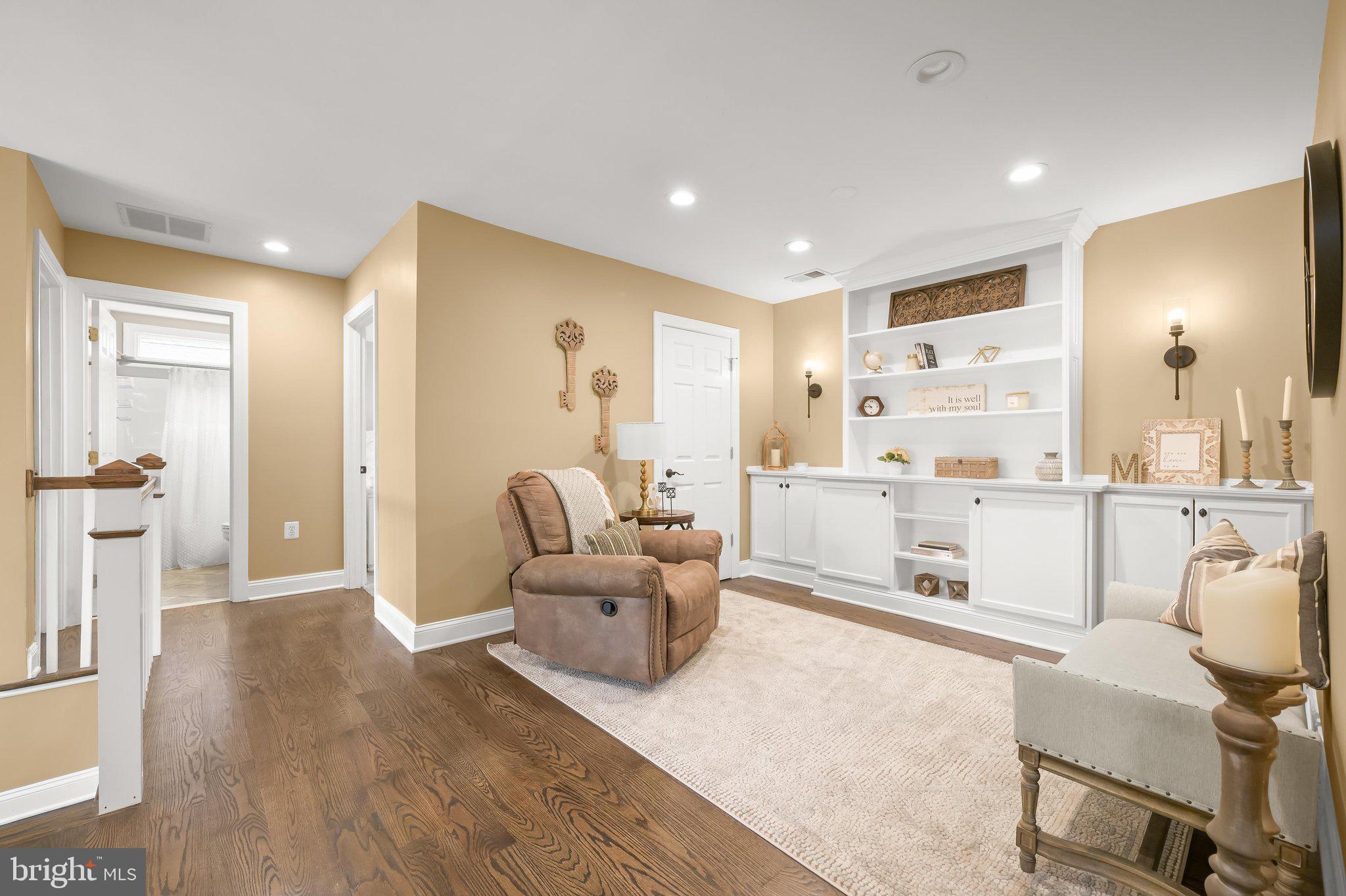 PEPPERMINT SPRINGS - Residential