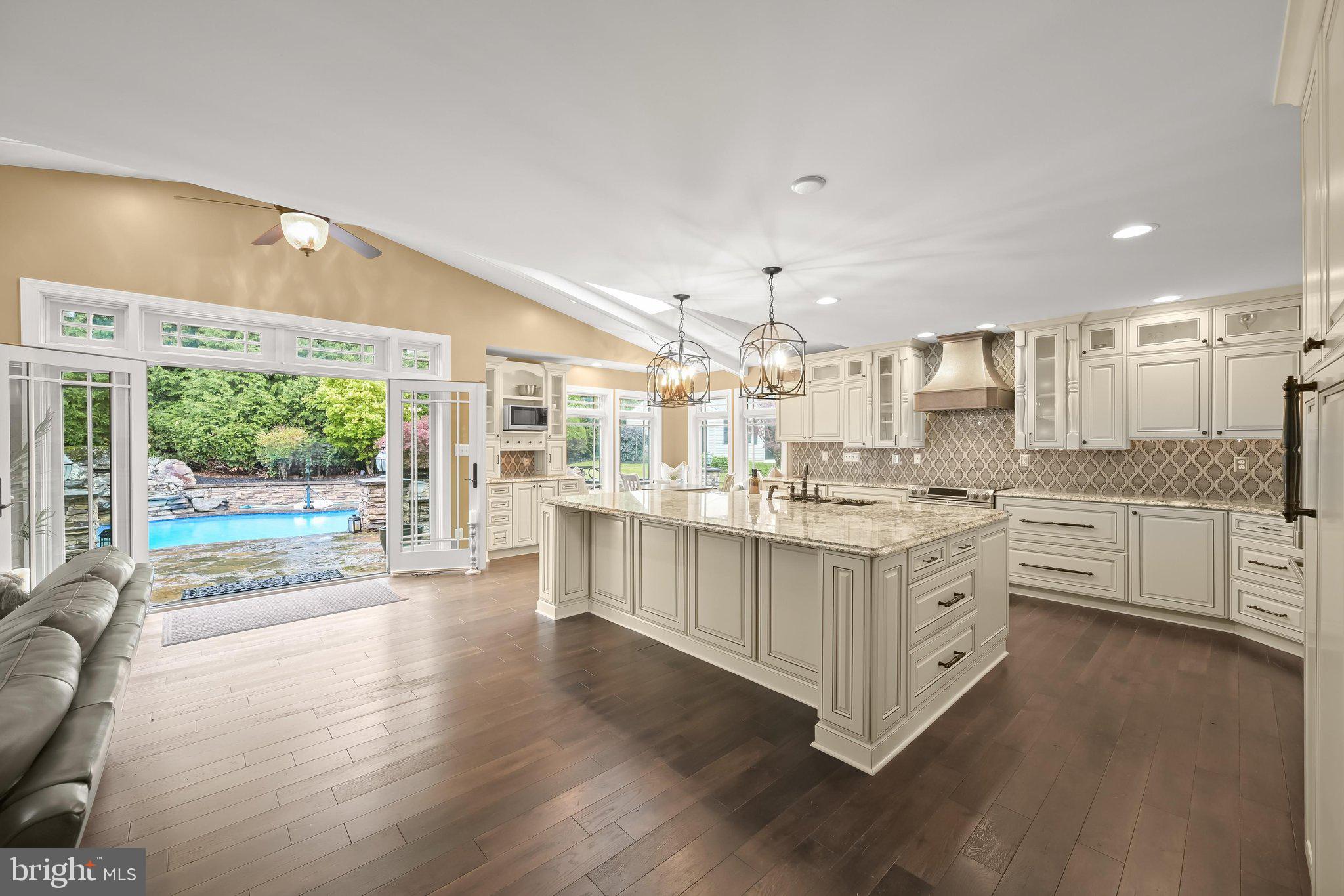 PEPPERMINT SPRINGS - Residential